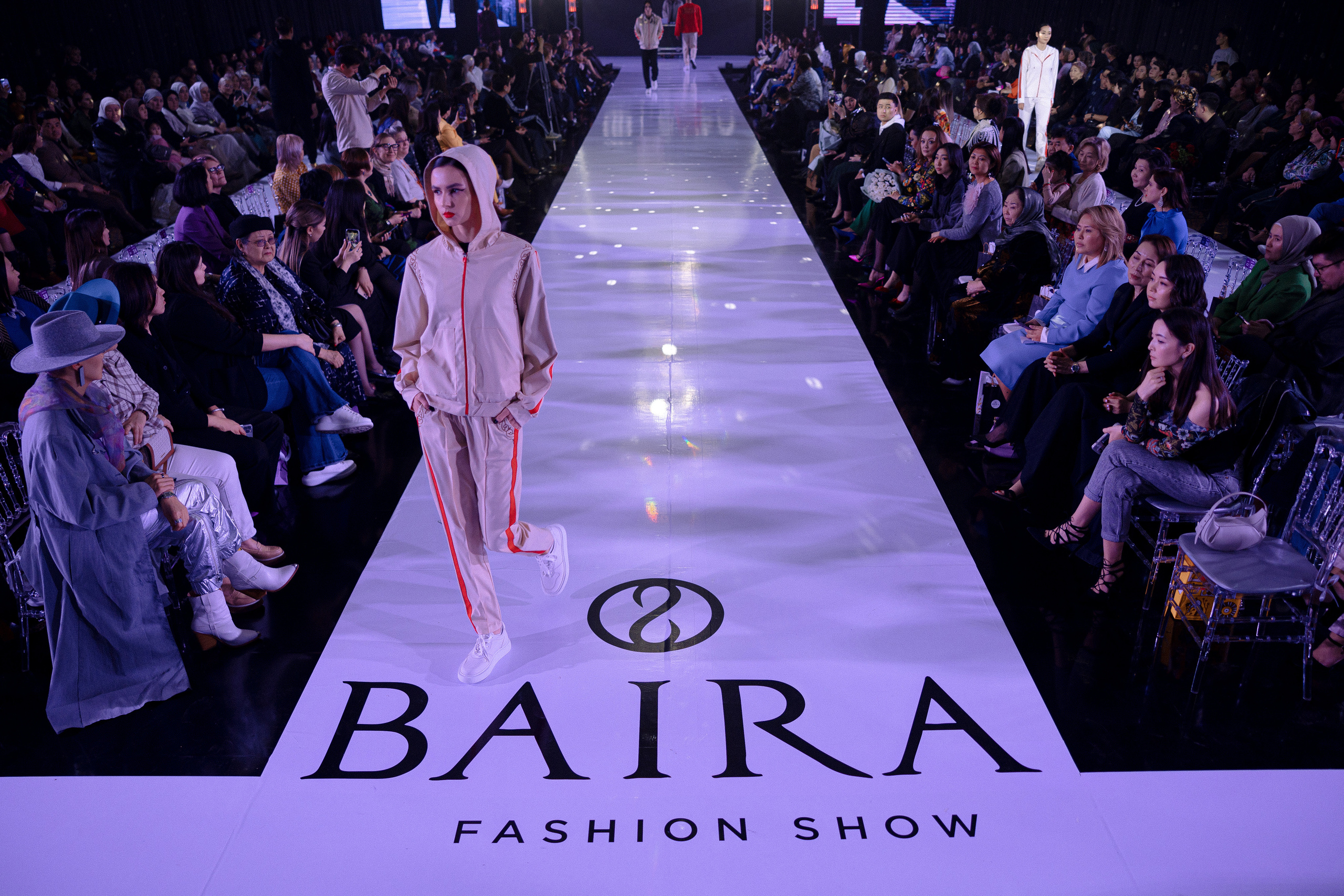 BAIRA | Fashion Show. Азимжан Нуритдинходжаев — свадебный фотограф