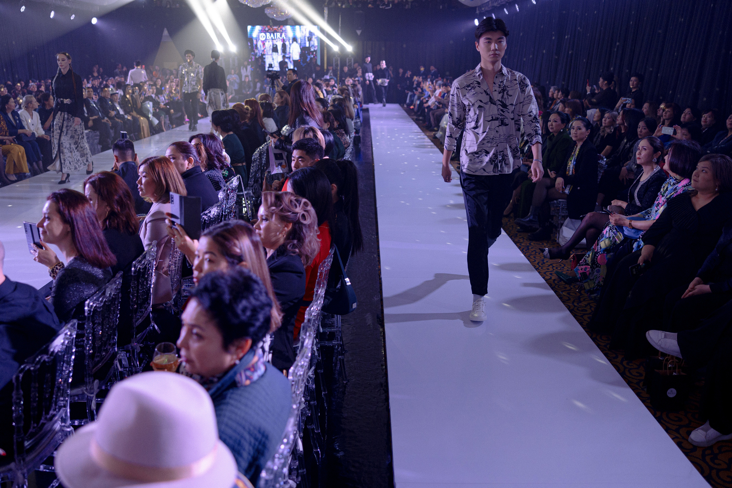 BAIRA | Fashion Show. Азимжан Нуритдинходжаев — свадебный фотограф