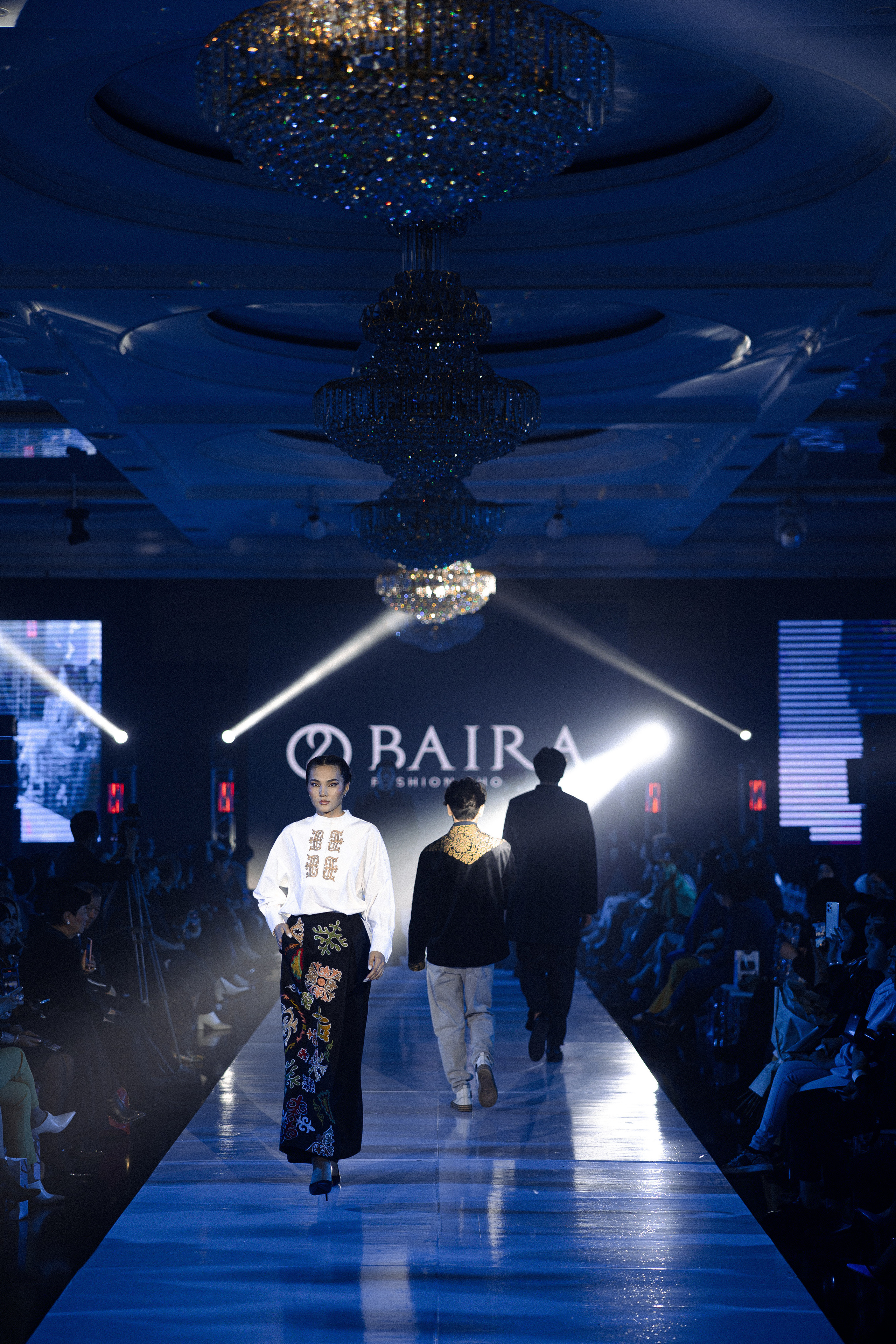 BAIRA | Fashion Show. Азимжан Нуритдинходжаев — свадебный фотограф