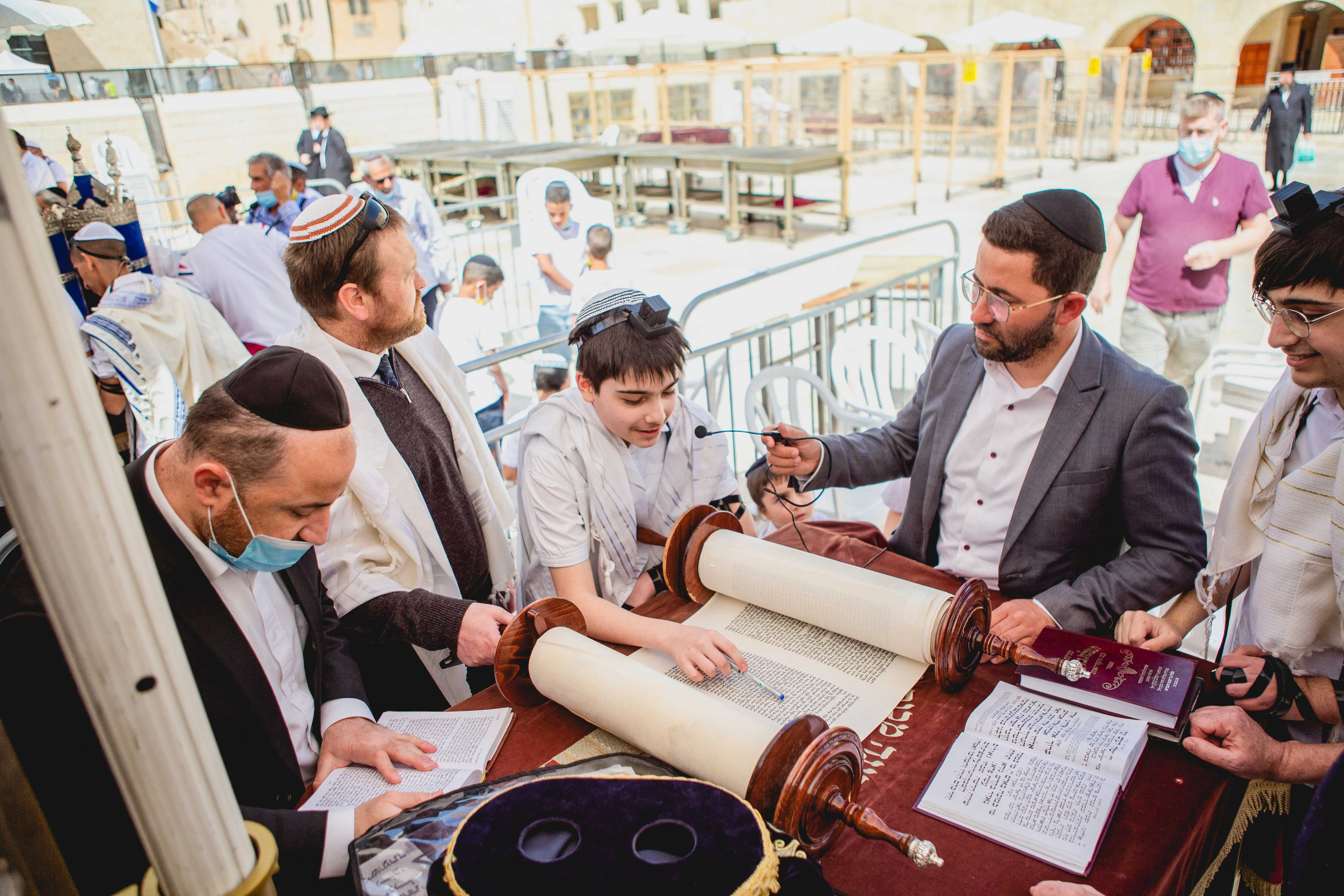 BAR MITZVAH + PHOTOSESSION IN OLD JERUSALEM. Https://shi-photo.com/