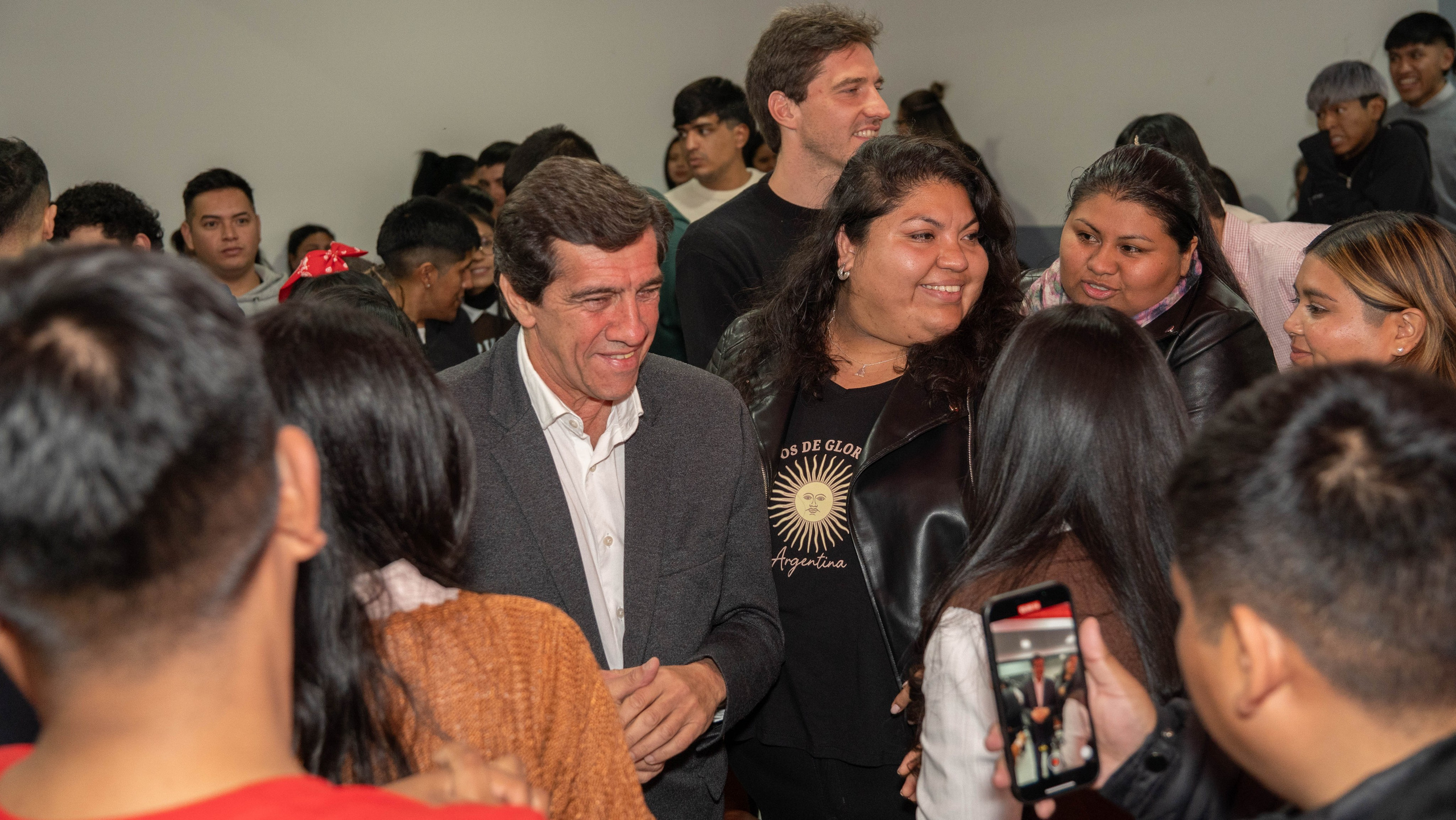 Asunción de autoridades de la Juventud Radical. Cuarta Pared