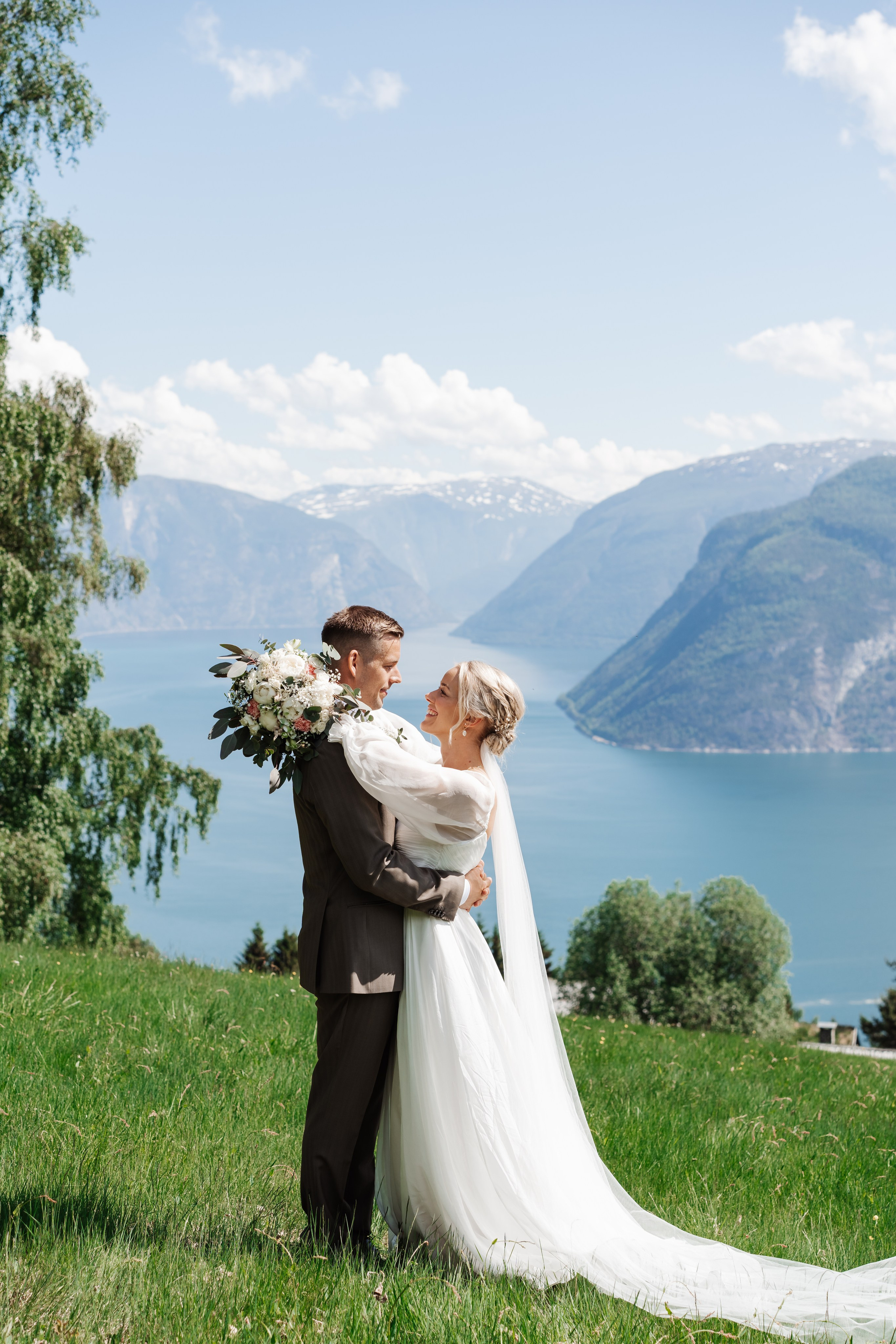 CHRIS & KARI ANNE. HOME