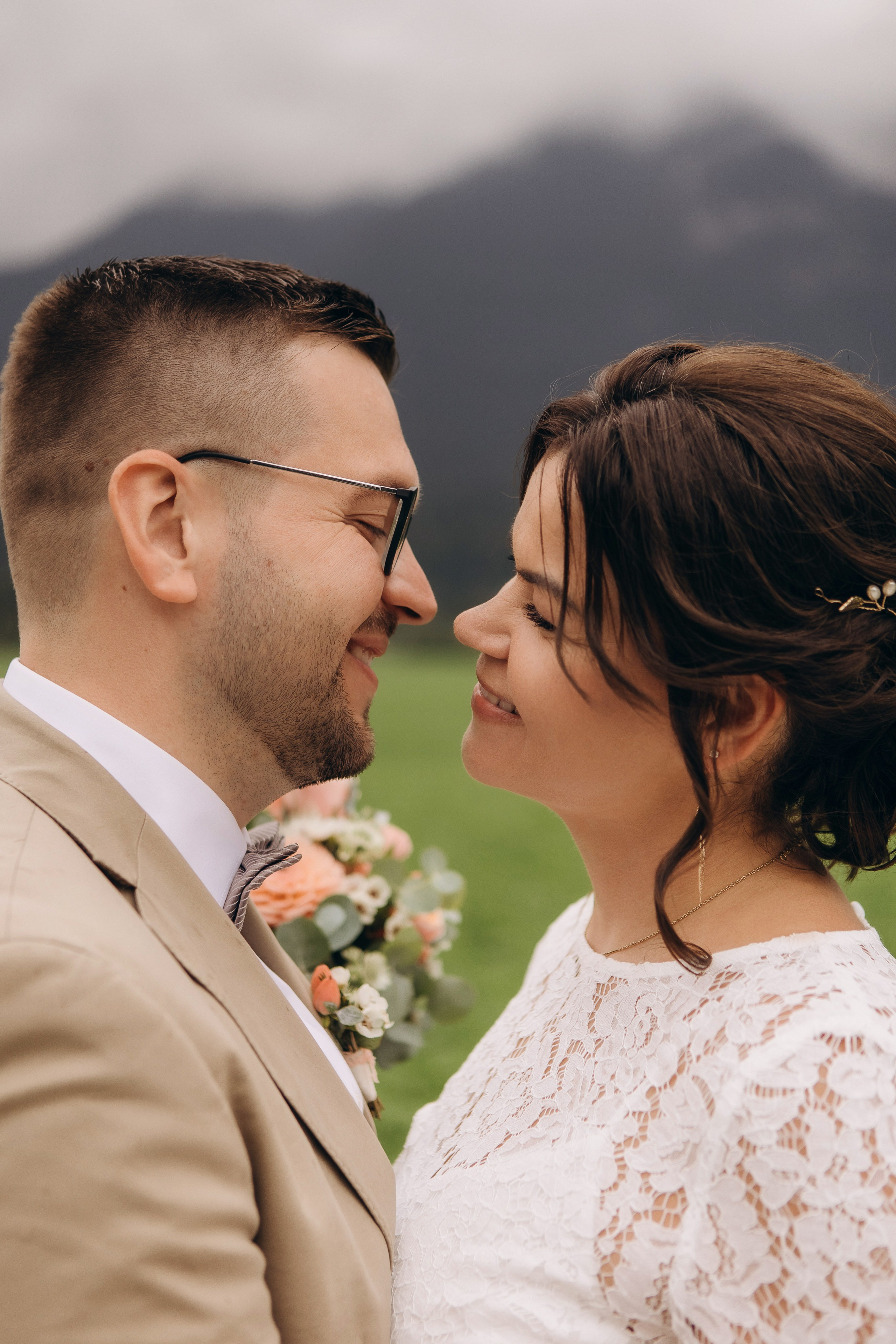 Love Story / Hochzeit. Fotografin Larysa Chepurko| Füssen| Garmisch-Partenkirchen| Weilheim| Schongau| Murnau| München | Hochzeitsfotograf Füssen | Larysa Photo