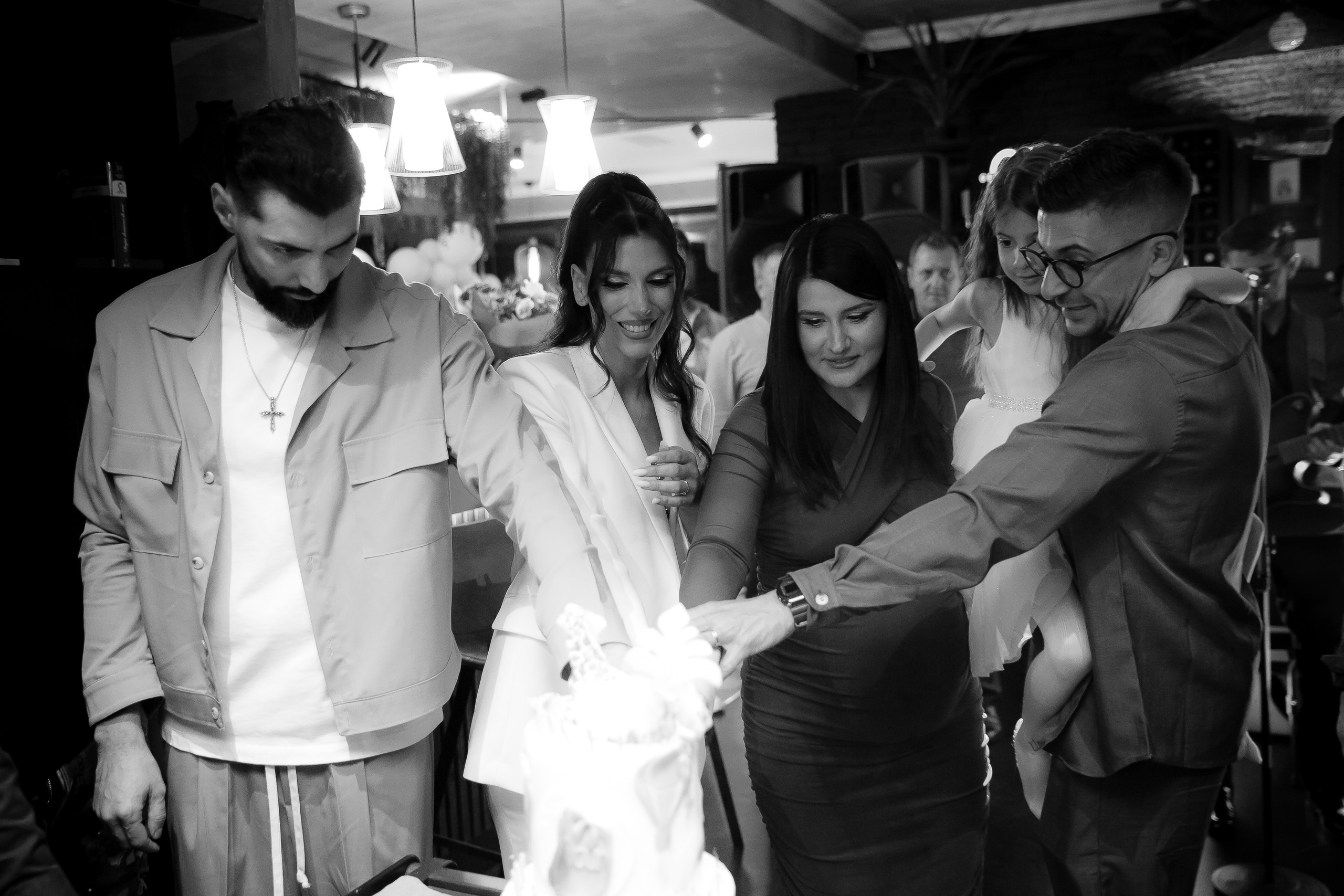 Zian❤️Botez. DP Events — echipă foto-video din București, capturăm emoții și transformăm momentele în amintiri autentice