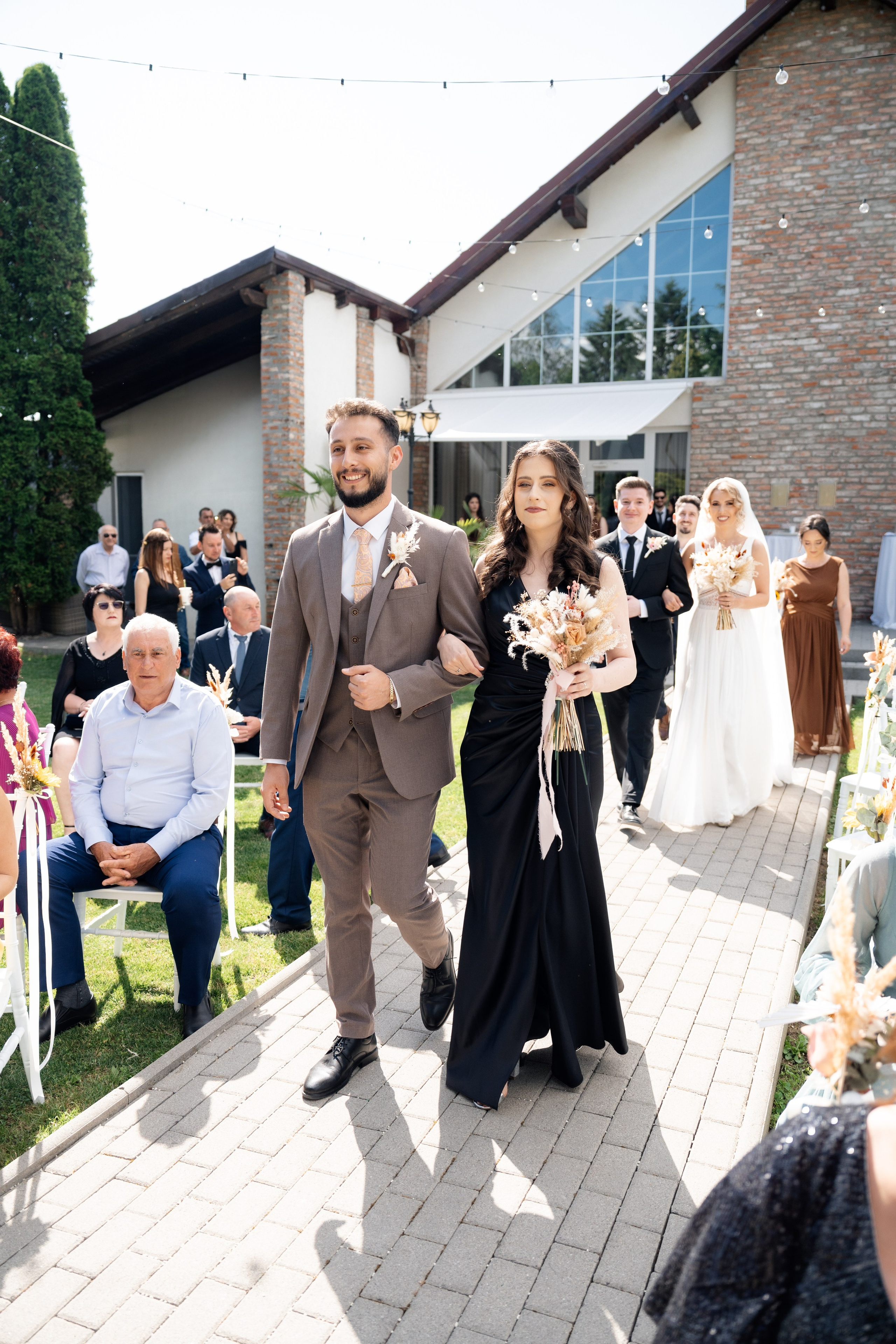 Octavia & Theo. Destination Wedding Photographer Alex Pasarelu