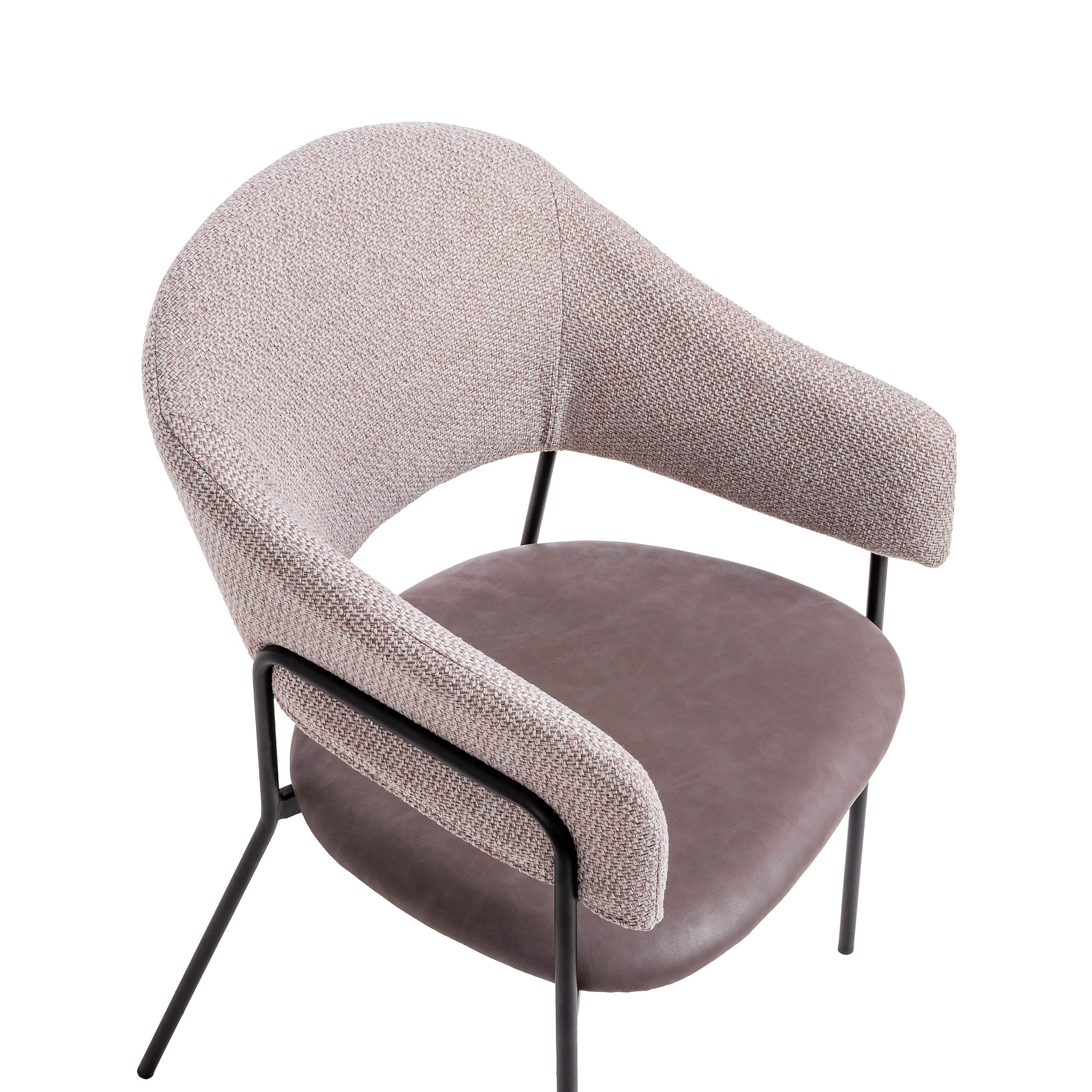 Isolated Furniture. Fotogrāfs Rīgā. Gīmenes, individuālās un dažādu produktu fotosesijas