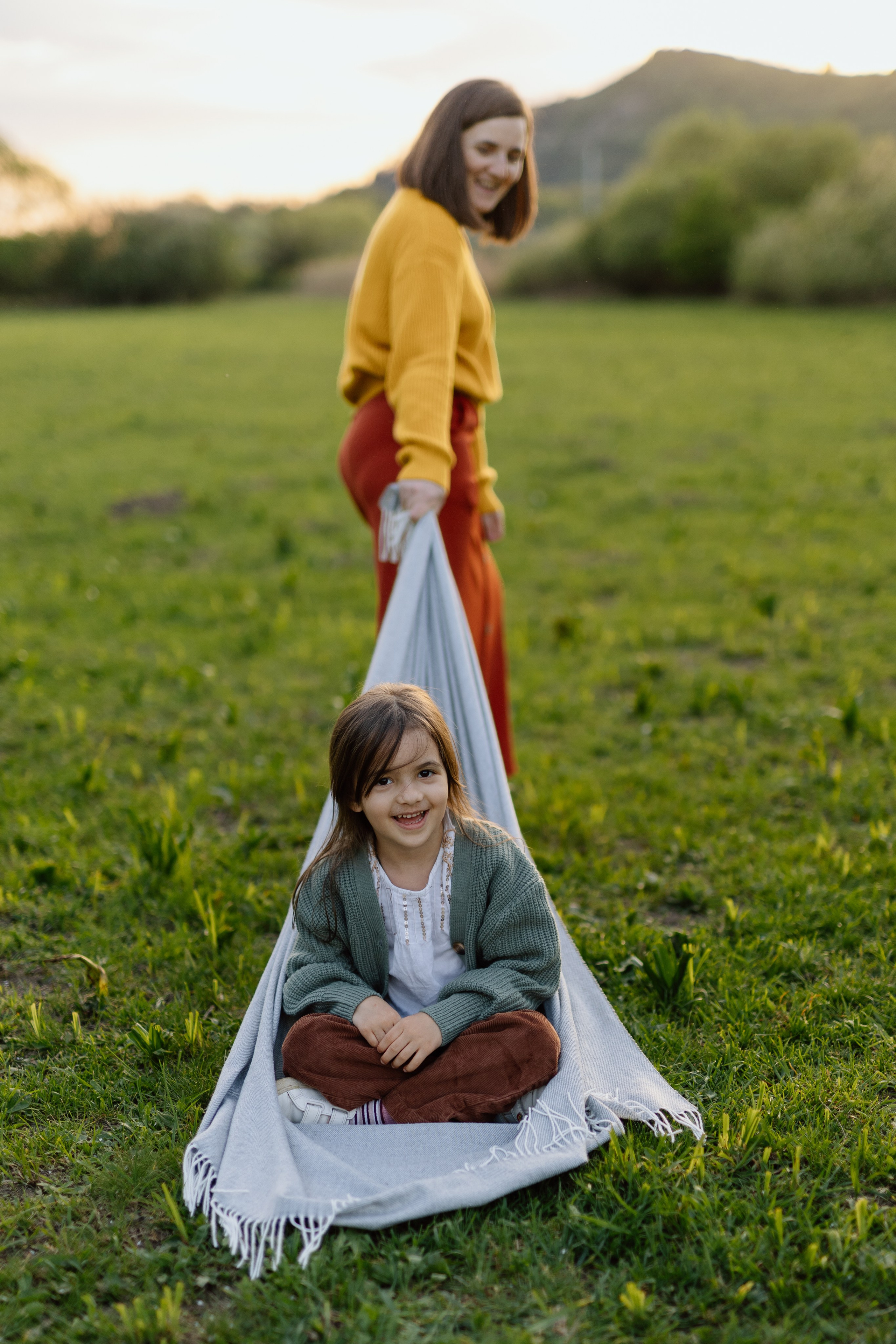 Cristina & Elena — Family. Main