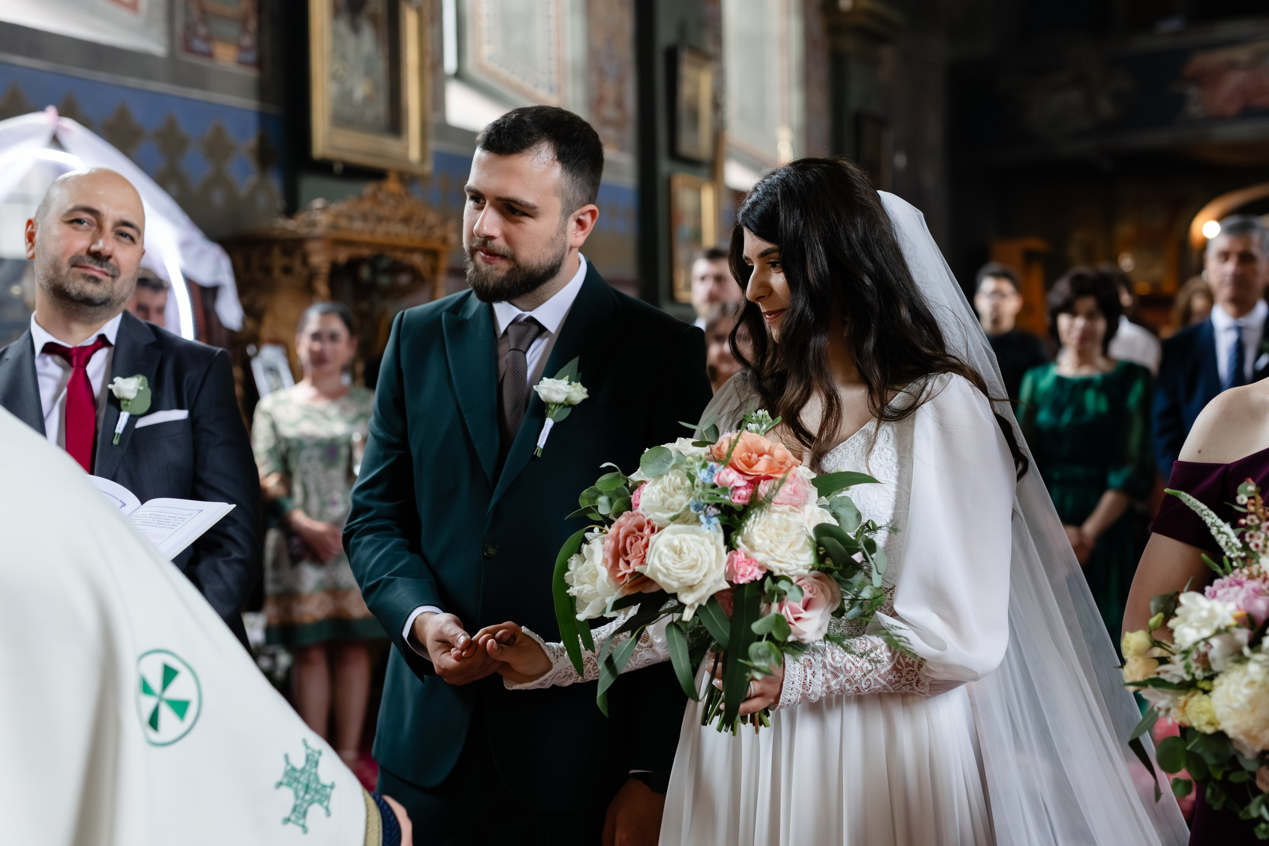 Flori & Cosmin. Main