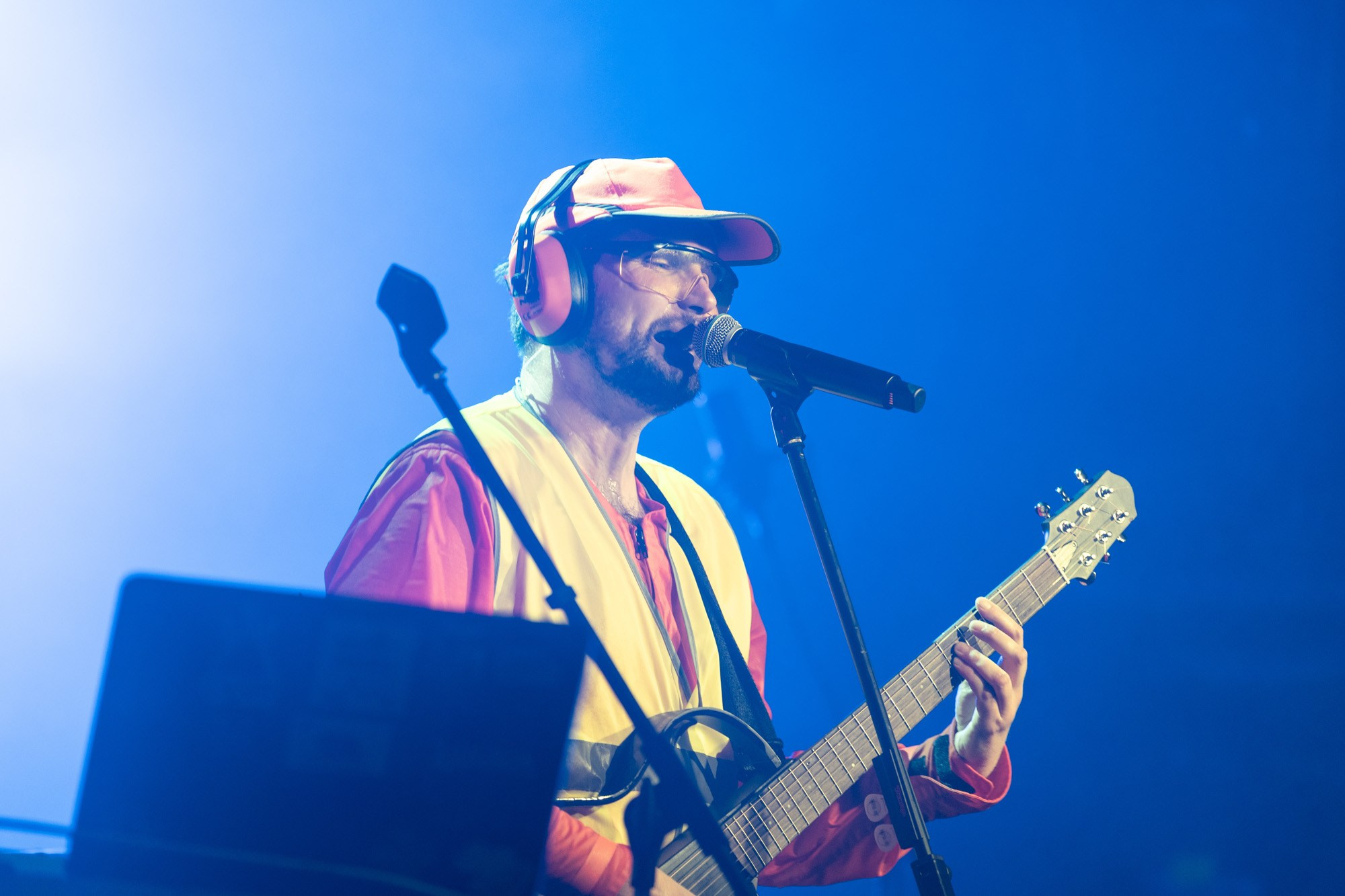 Noise MC. Dmitrii Lukinykh | Visuelles Storytelling & Cinematische Fotografie in Hamburg