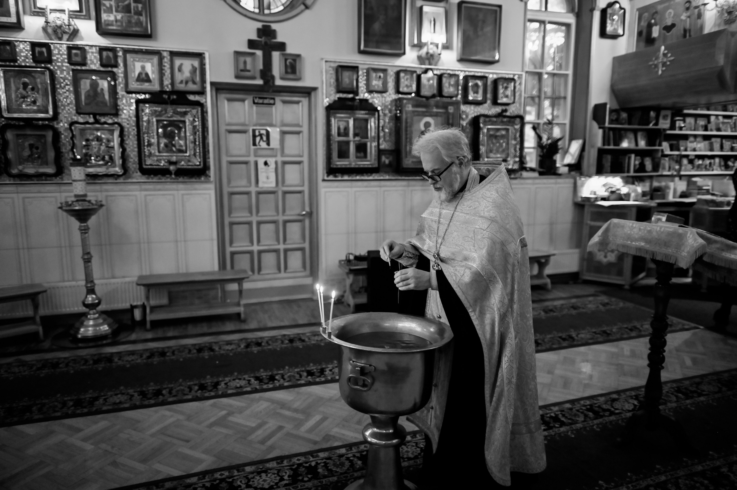 Крещение. Детский и семейный фотограф в финляндии дина пулкка. контент фотограф