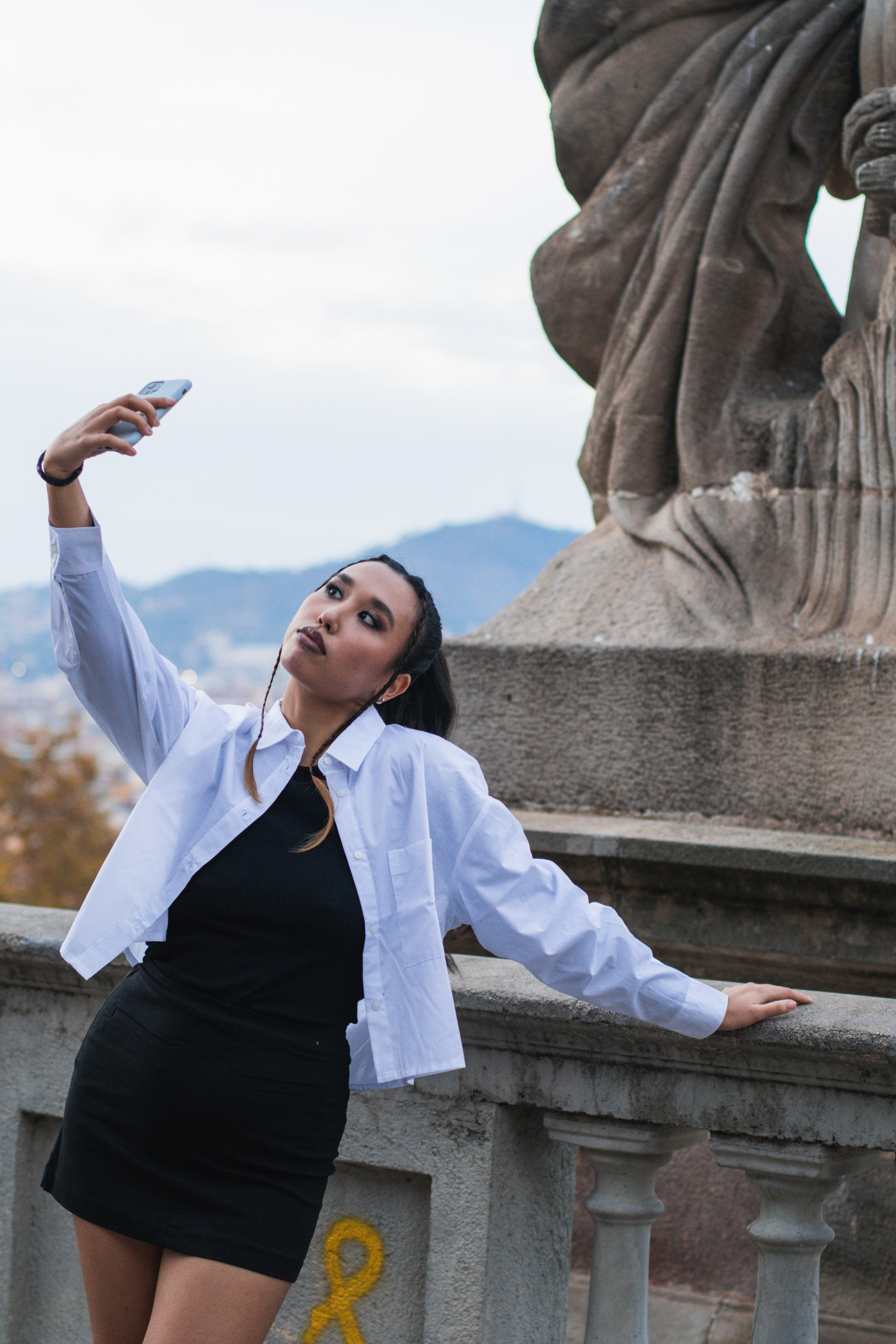 Луна, Montjuic. Главная