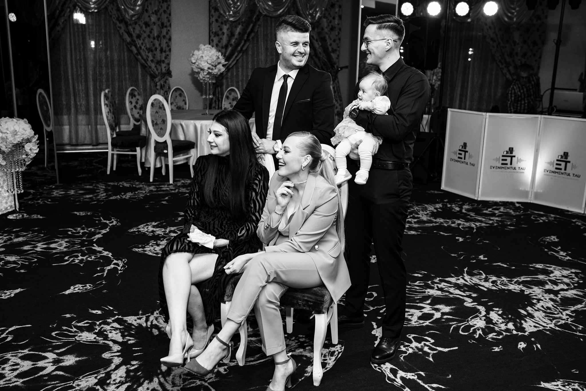 Sweetest devotion. Iris Lara. Acasă