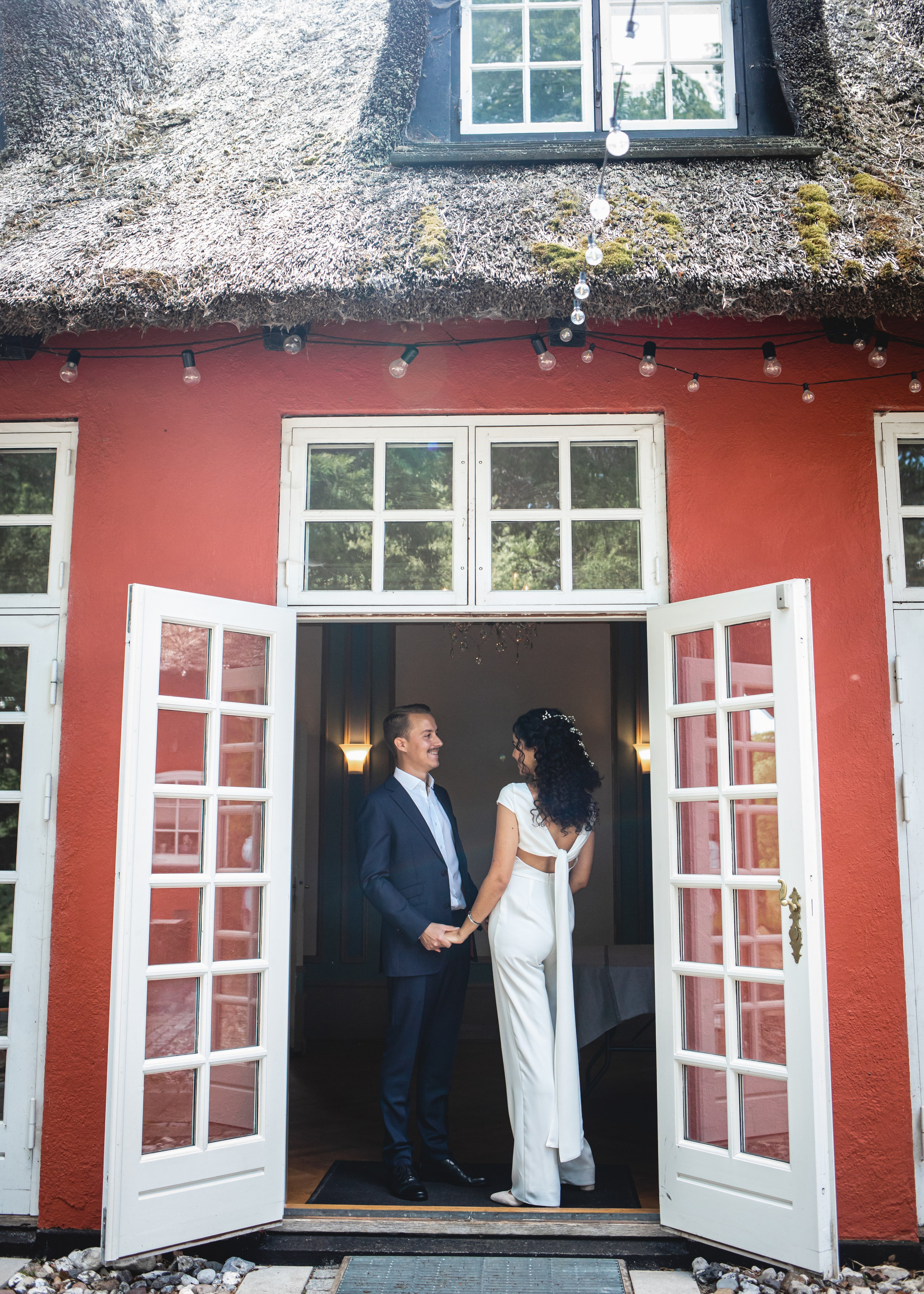 Elissa | Mads. Professional wedding photographer in Copenhagen, Denmark — Julia Byron