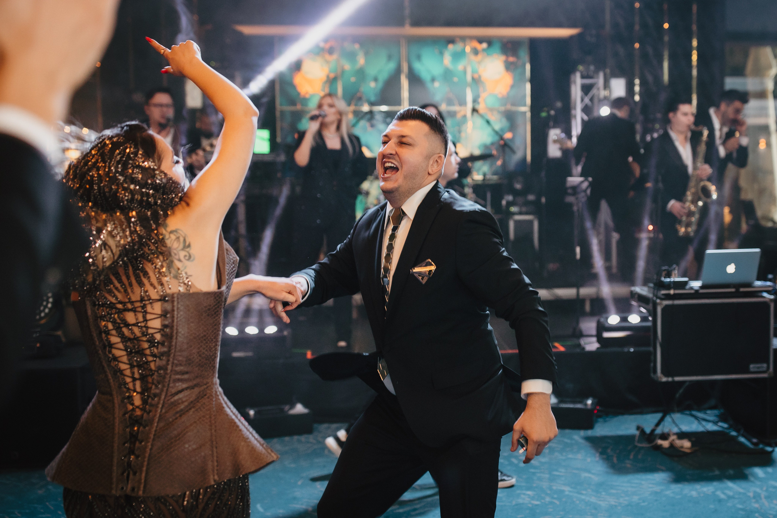 Petrecere. Fotograf de eveniment din Buzău | Bogdan