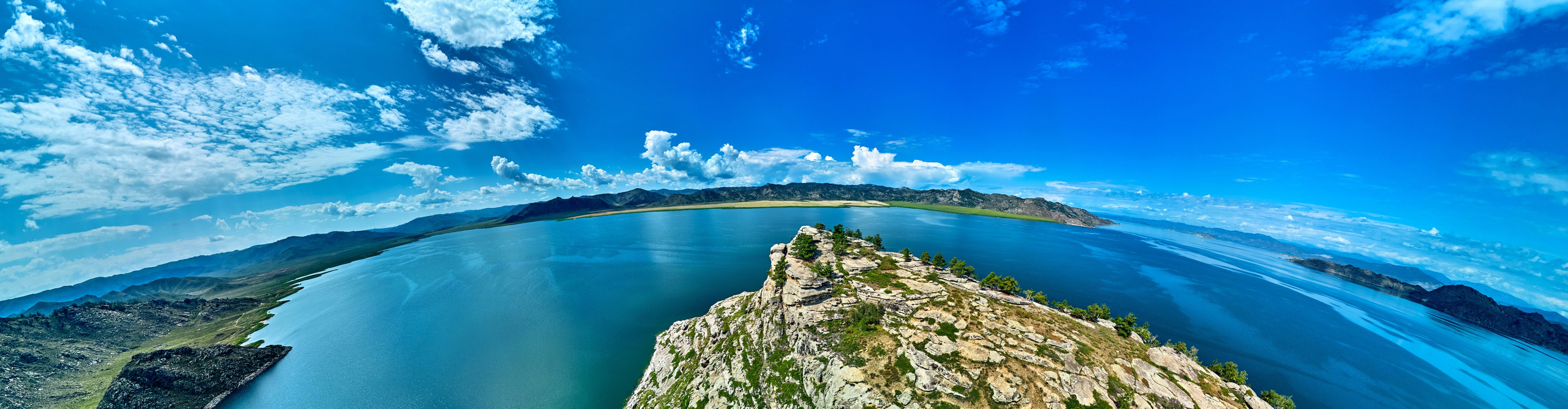 Dziki Kazachstan. Andriej Szypilow — Photography & Videography