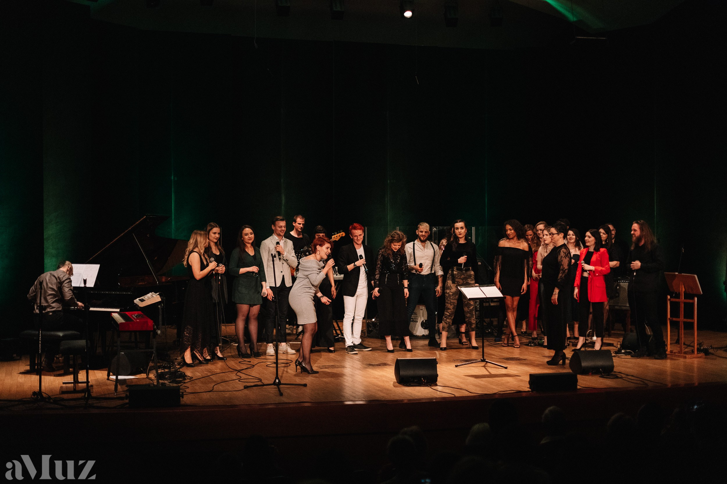 Jazz Zaśpiewam. Fotograf Ślubny Warszawa - Sesje Biznesowe Rodzinne Eventy