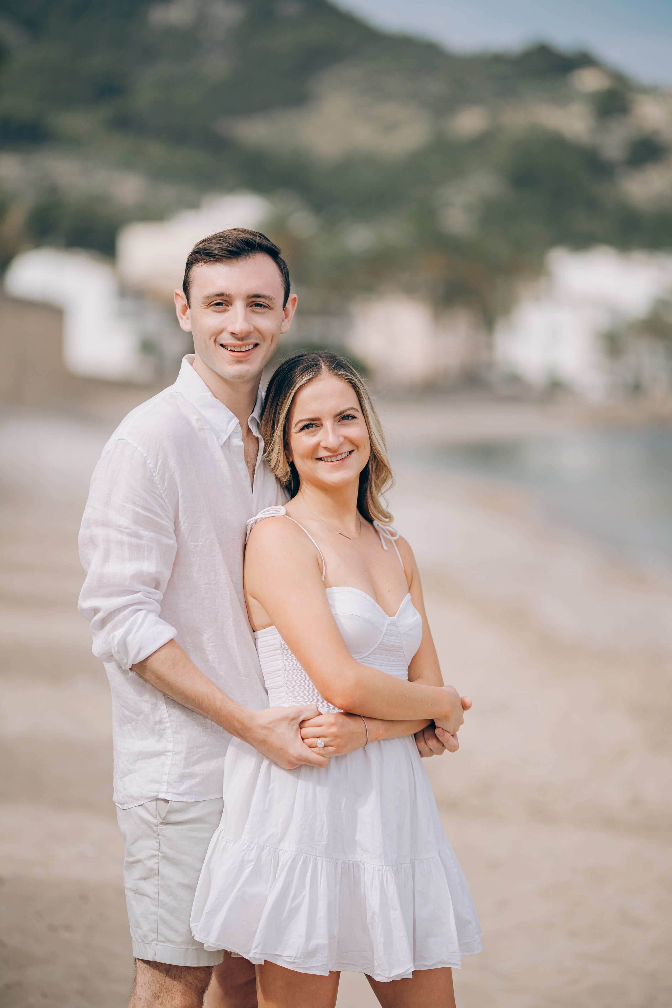 Relaxed Couple Session in Mallorca — Citrus Fields & Seaside. Фотограф у Пальма де Майорка