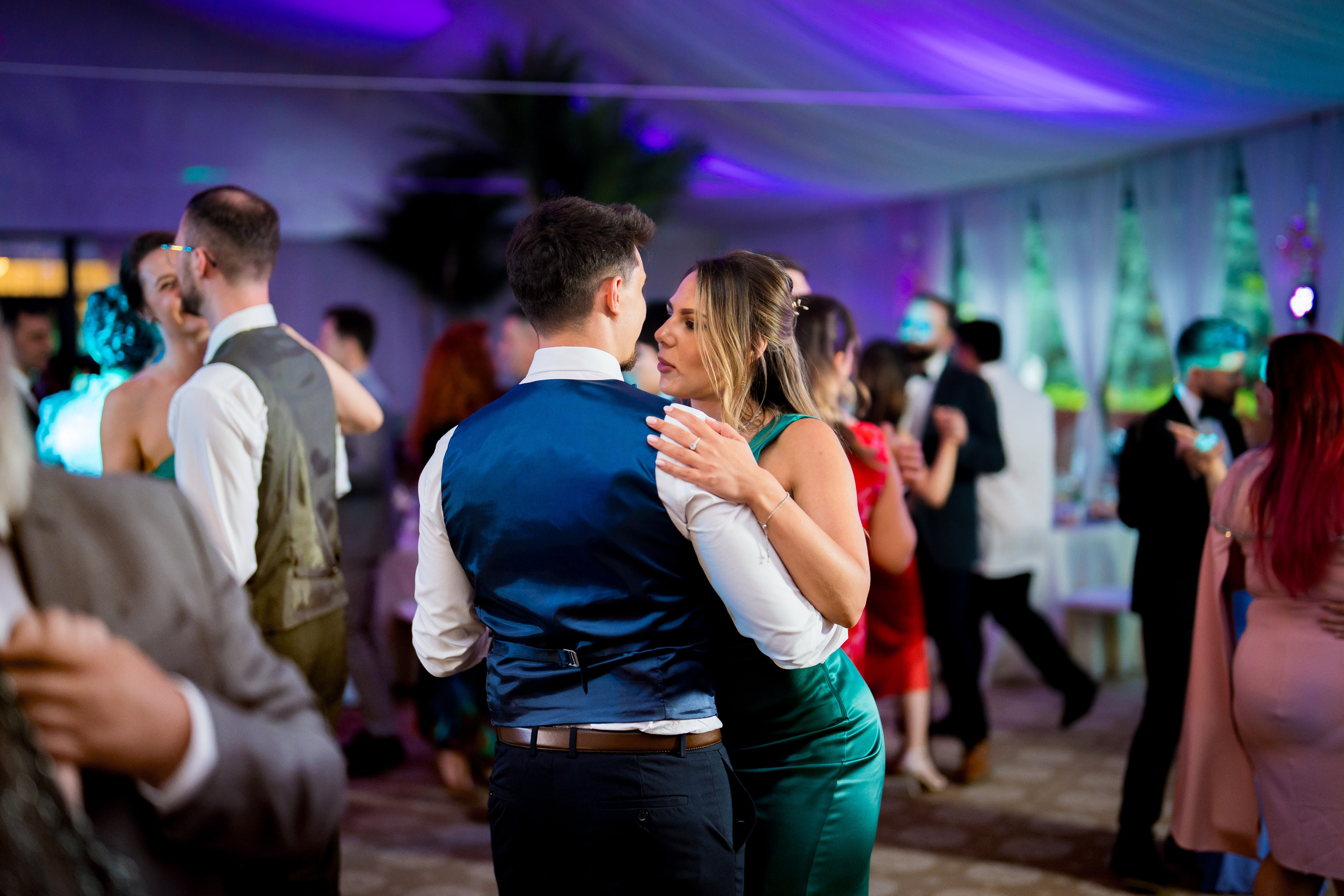 PARTY. Gabriel Florea — Fotograf nuntă București