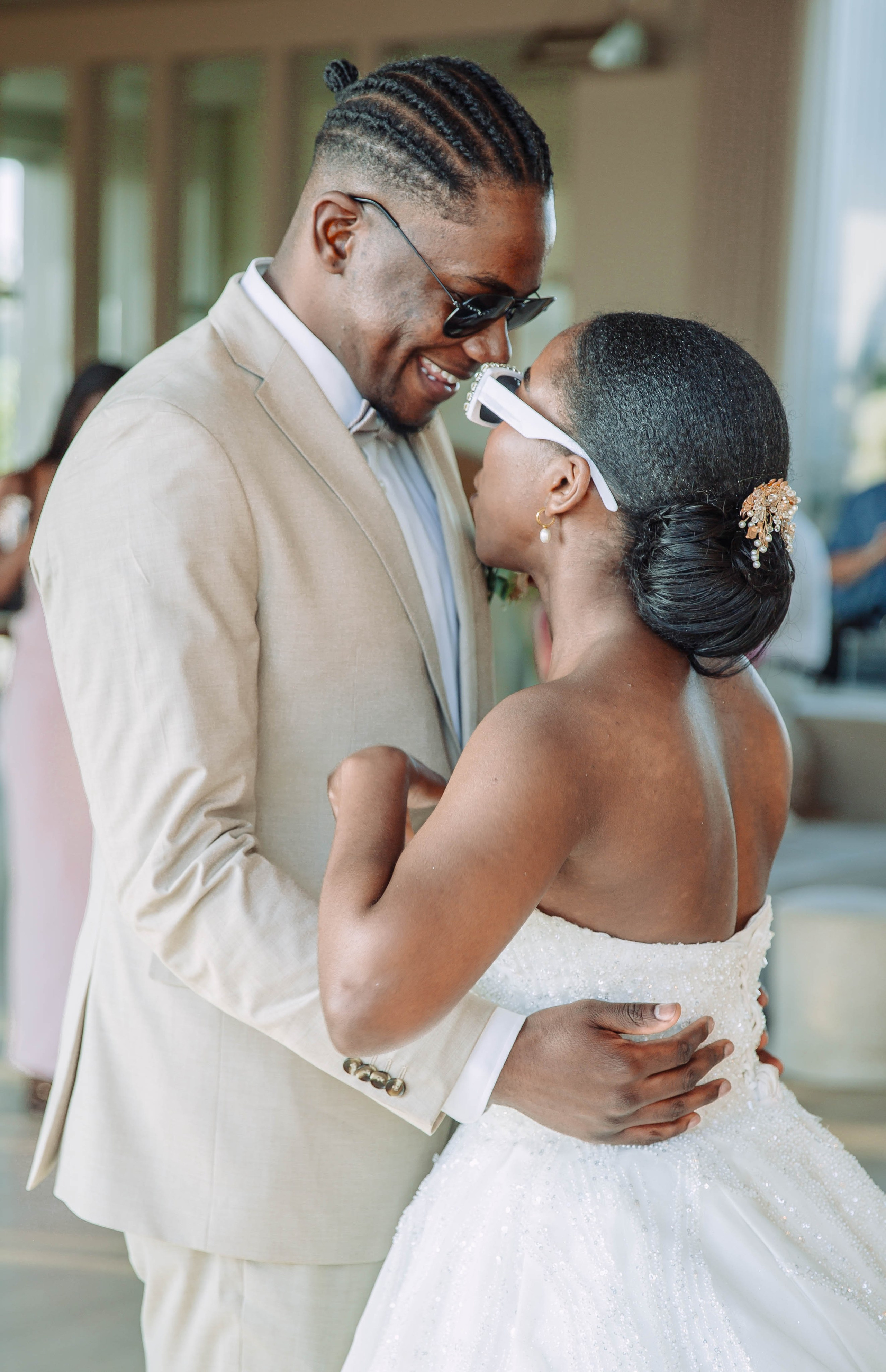 Kuselia & Kaleb. Fazemos o seu casamento ser lembrado por gerações