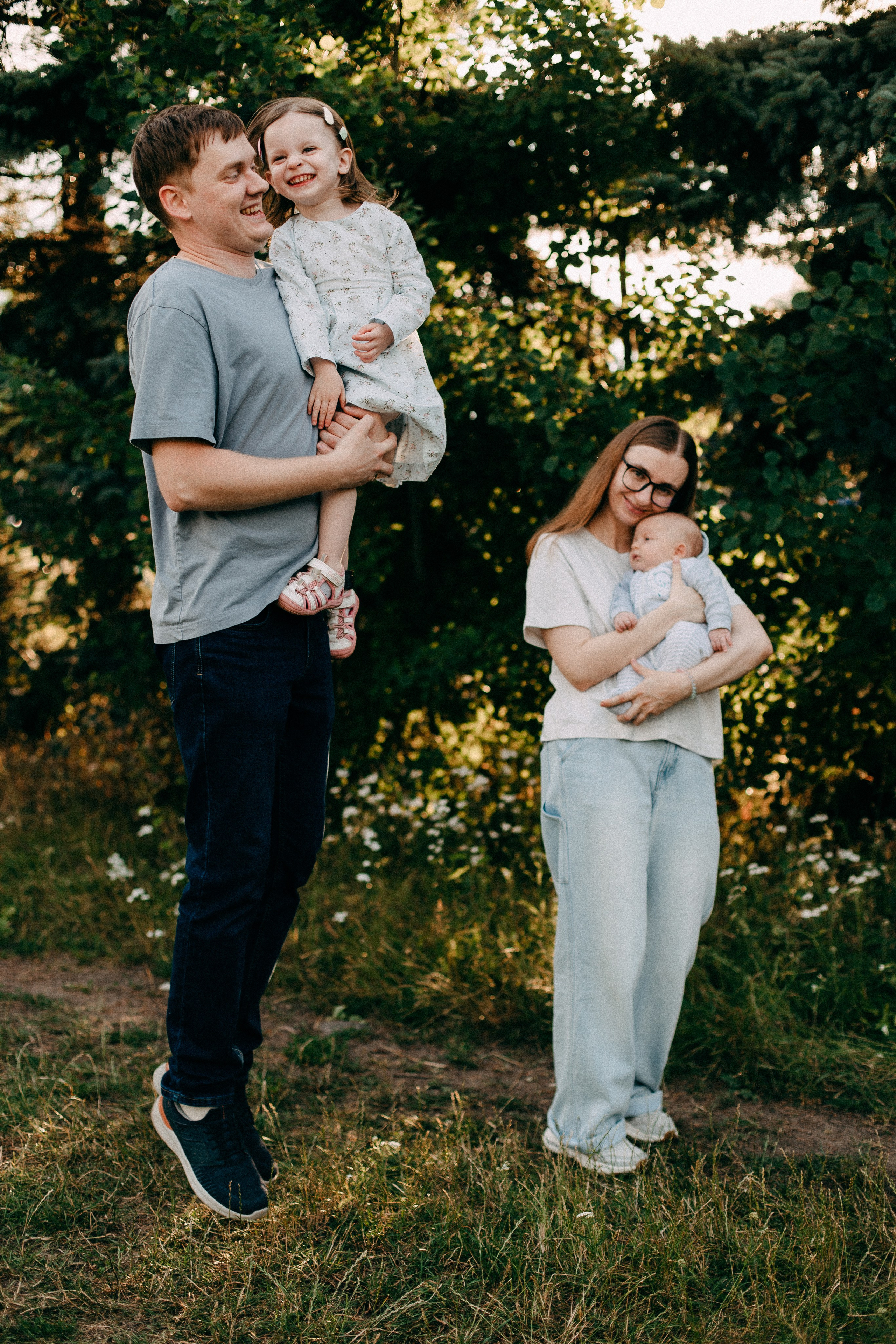 Арина, Сережа, Ника и Артем. Главная