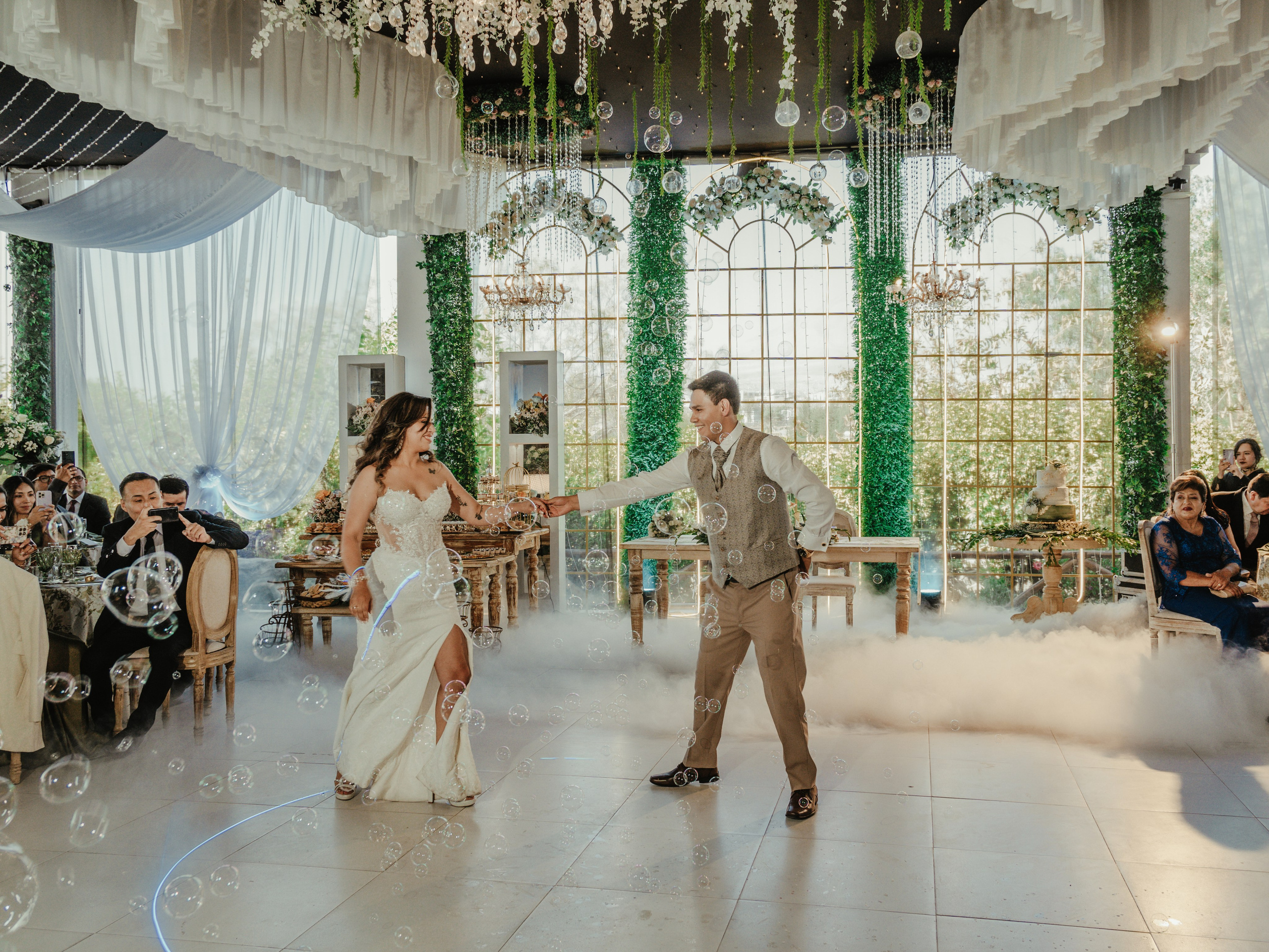CARLA Y MARIO BODA RELIGIOSA. Studio KVTA | Fotografía y Video de Bodas en Arequipa