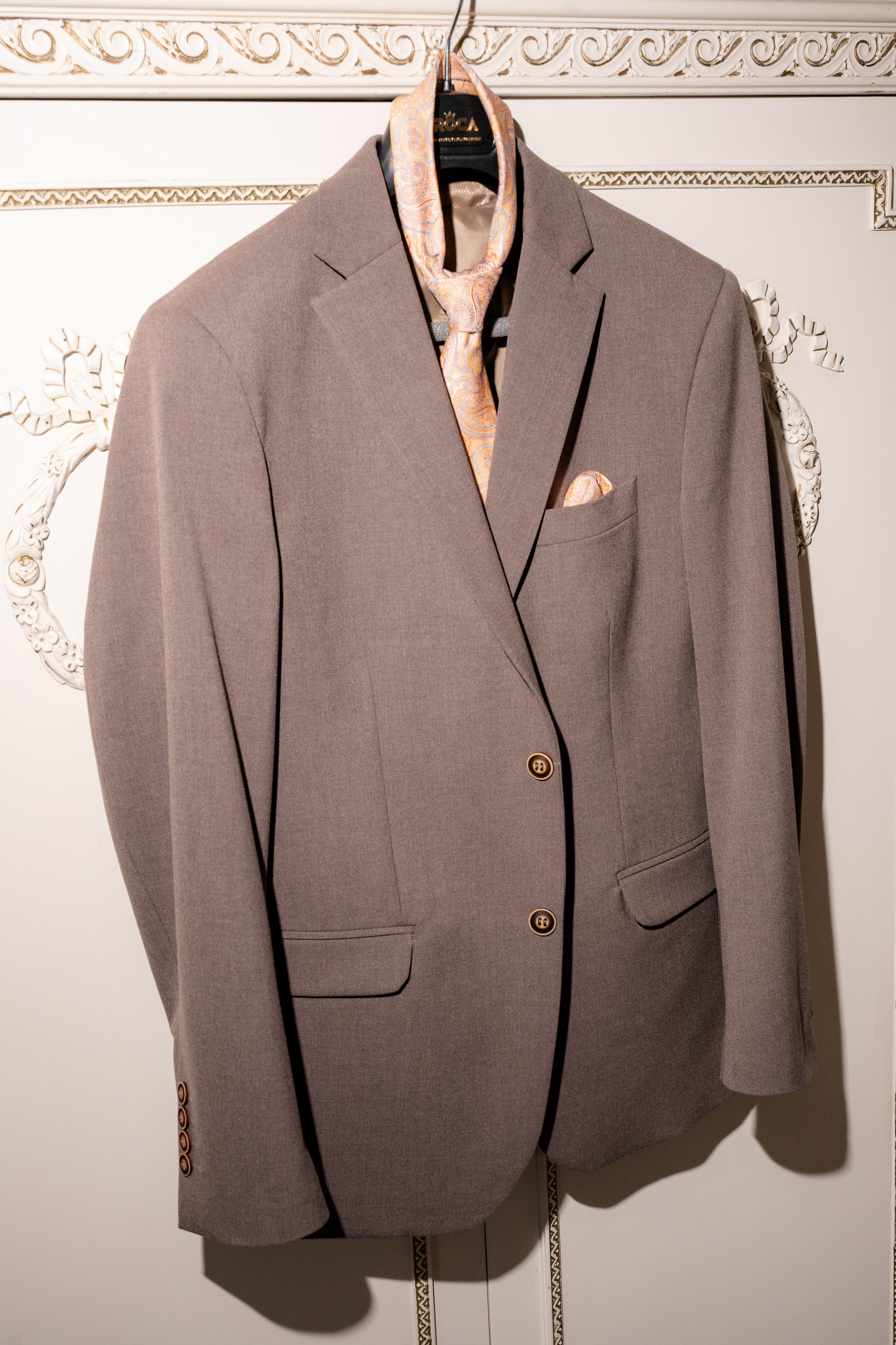 Octavia & Theo. Destination Wedding Photographer Alex Pasarelu