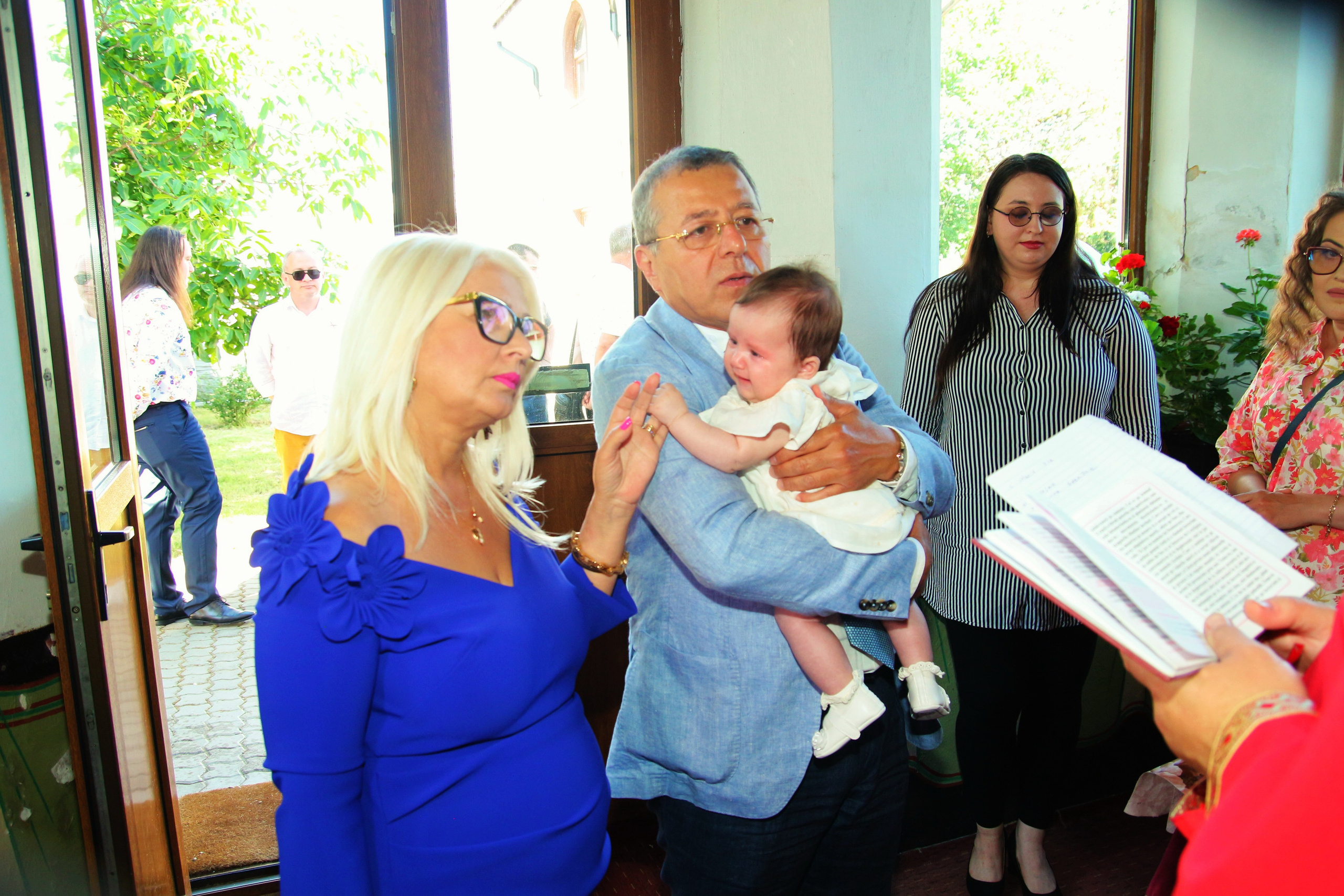 BYZO MEDIA. PETRU BYZO - family and children photographer in ROMANIA