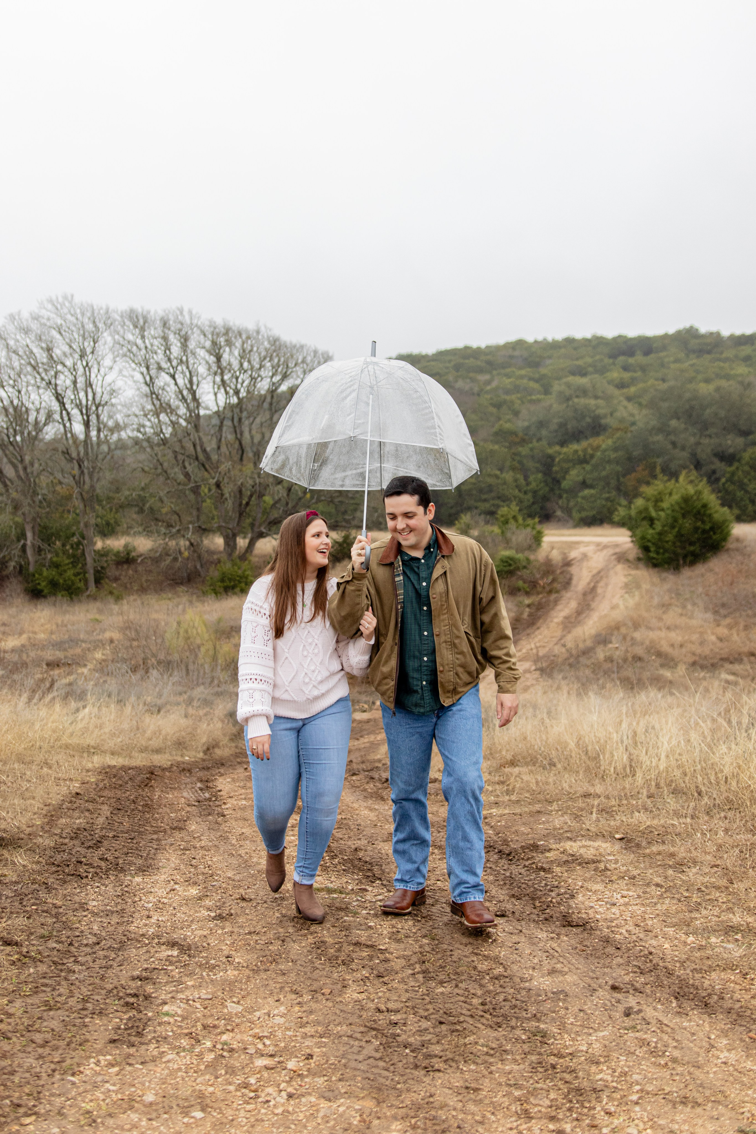 Haley and Aaron’s engagement photoshoot at Garey Park in Austin