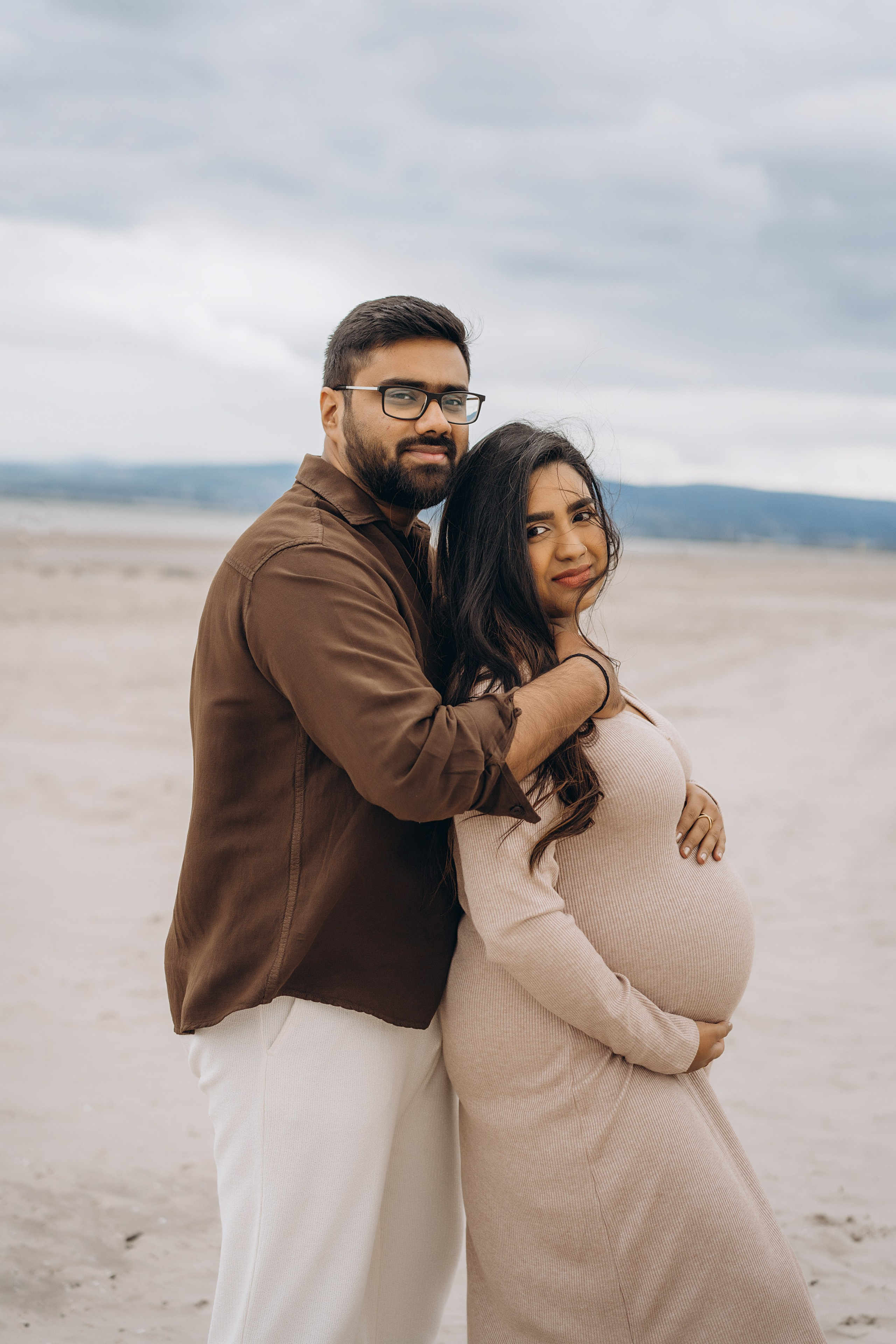 Meera: Bull island. Maternity/Love story/Wedding photographer
