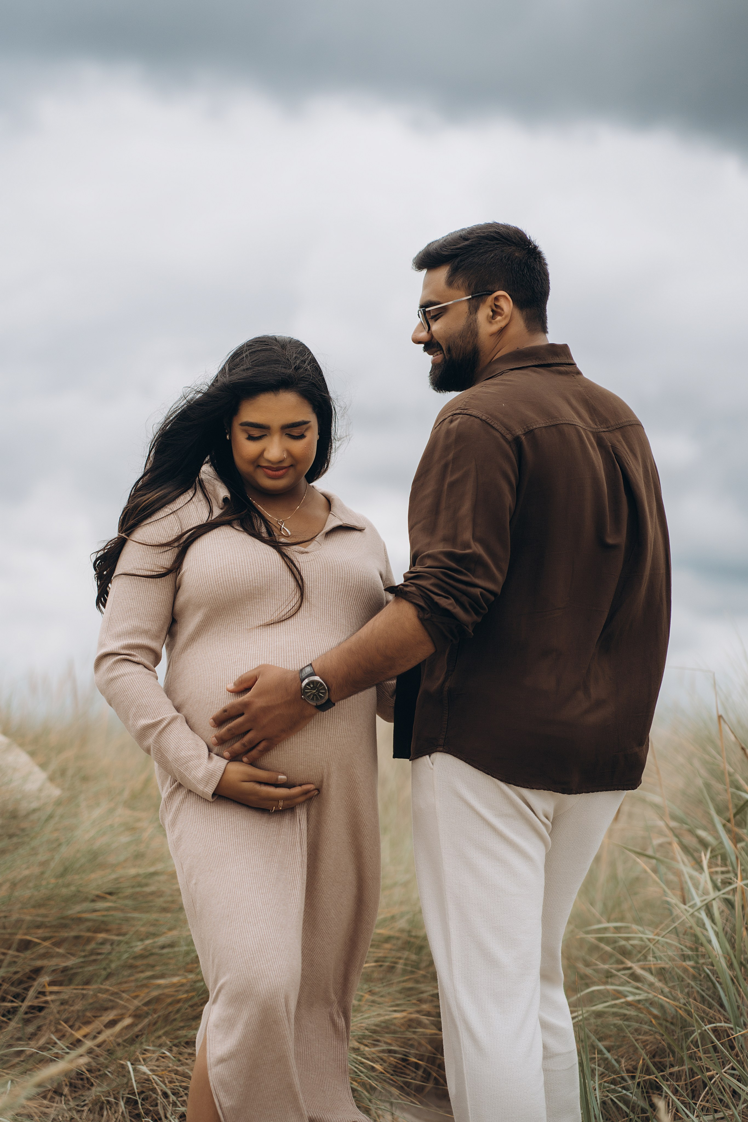 Meera: Bull island. Maternity/Love story/Wedding photographer