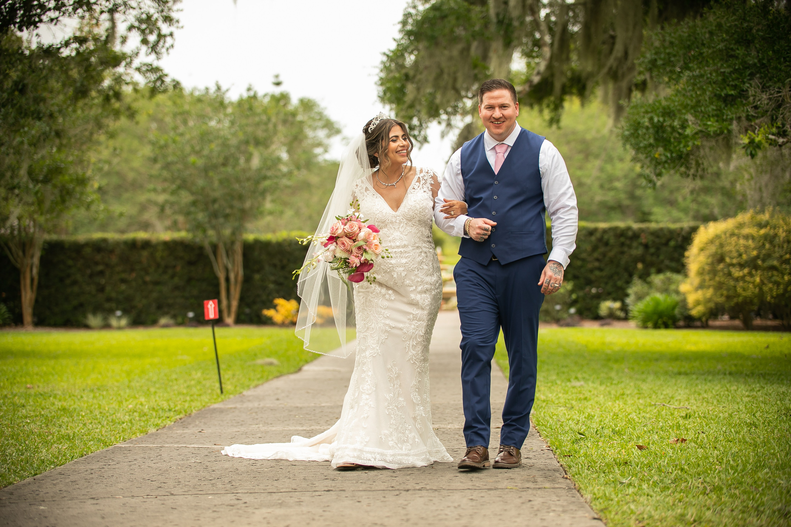 Wedding in The Lue Gardens intimate wedding photography. Lana Photography — Wedding & Family Photographer in Florida & Beyond