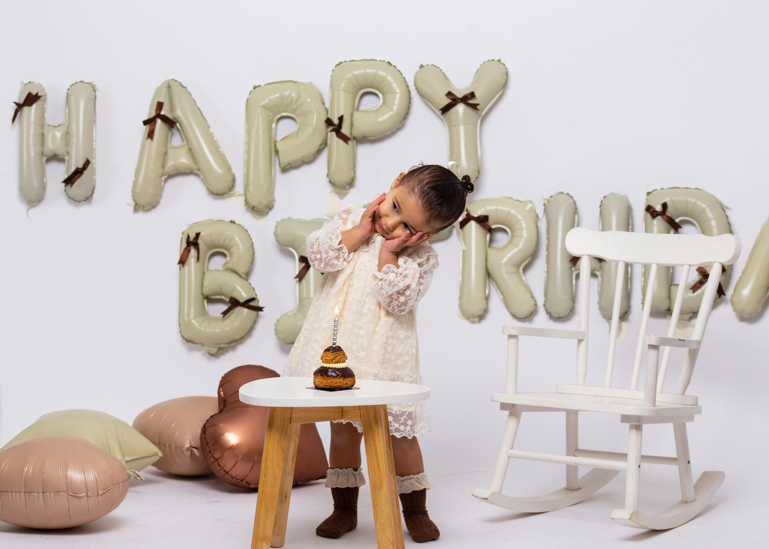 Séance photo anniversaire enfant 2 ans en studio près de Châtellerault