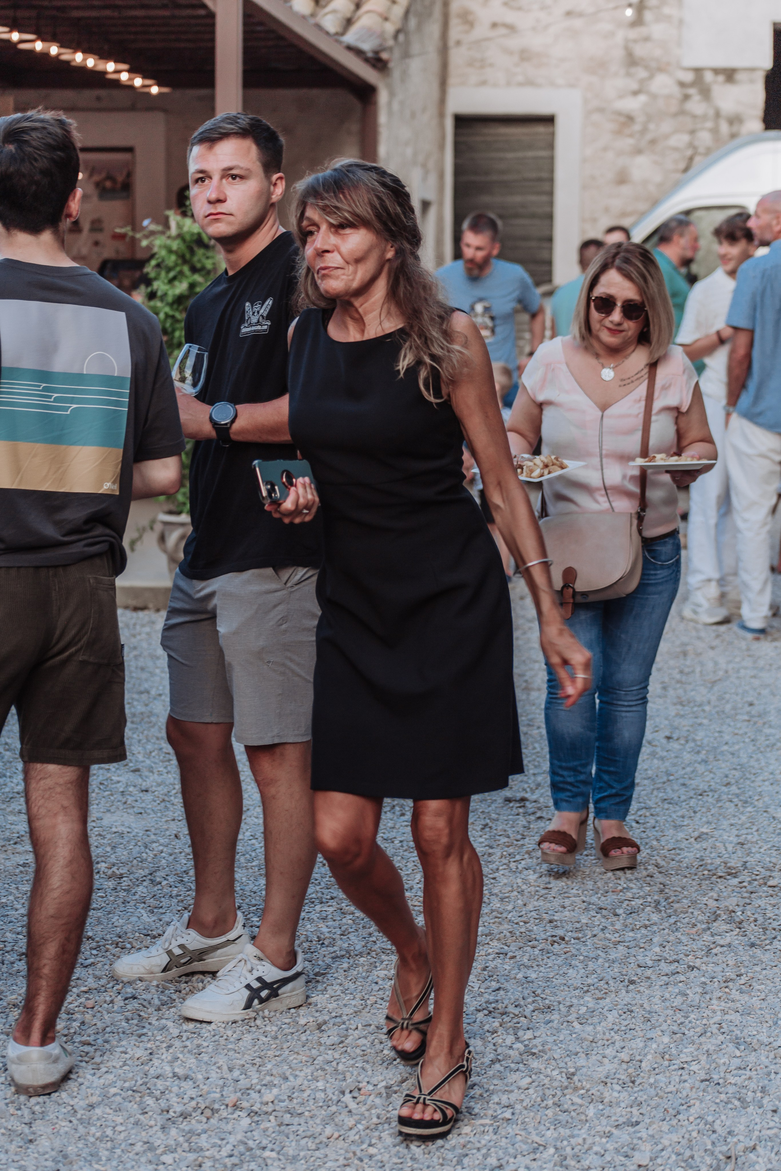 Reportage de fête au Château Prat de Cest. Professional Photographer in France | Poitiers, Tours & Châtellerault | Portrait, Family, Corporate & Wedding Photography