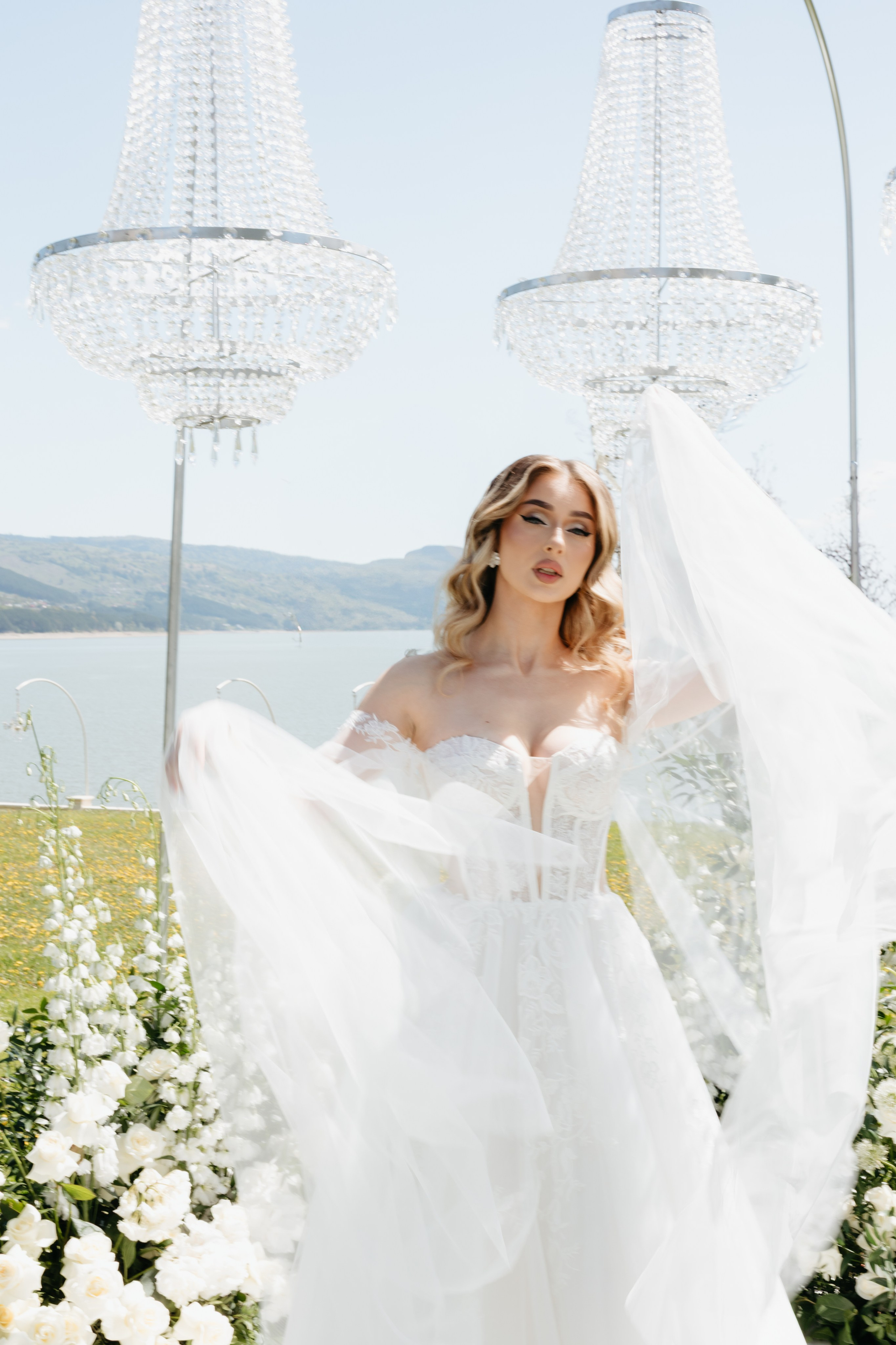 PORTFOLIO. Wedding Photographer Editorial Storytelling Cluj, Romania & Europe|Lore Photography
