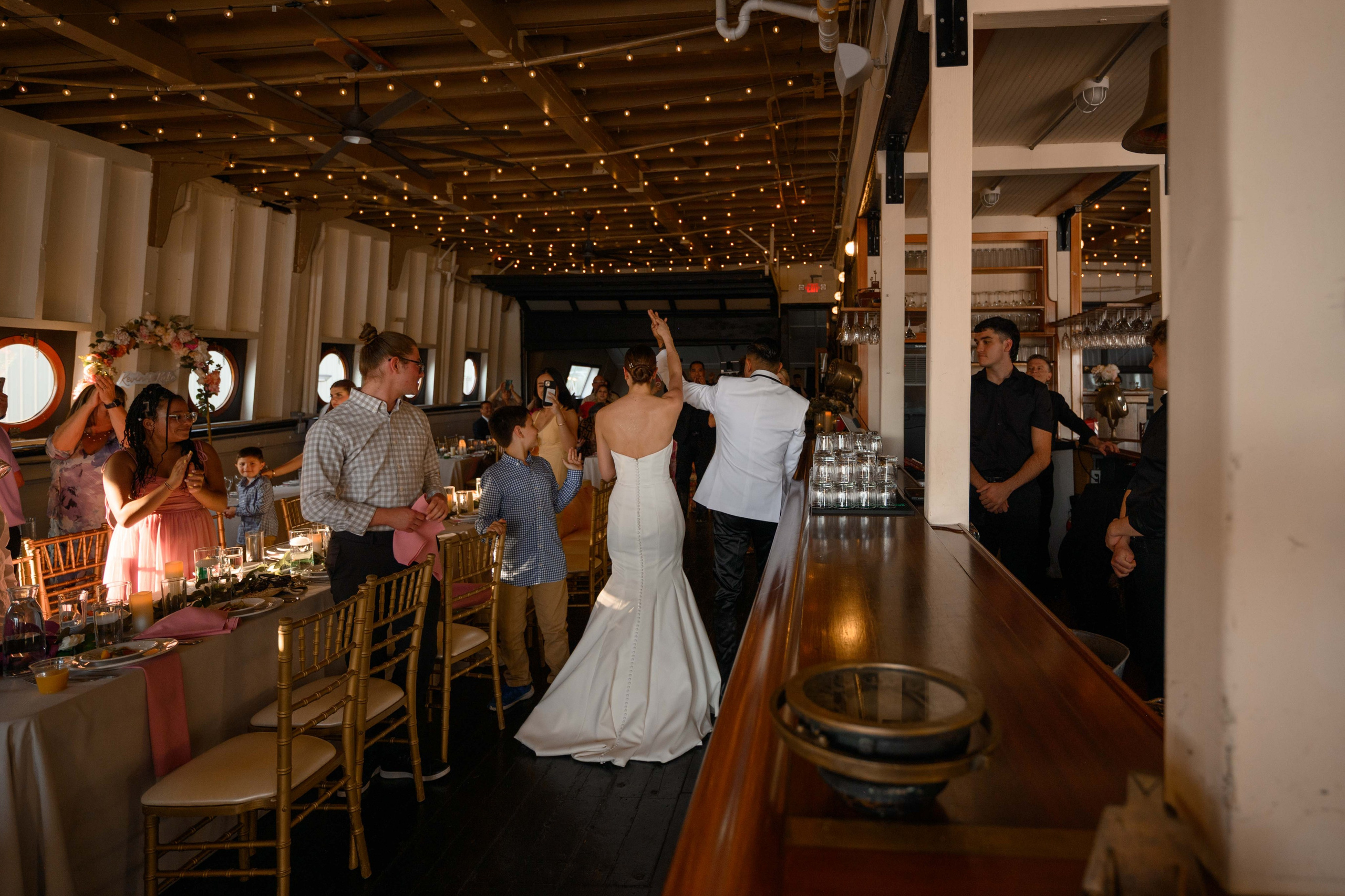 Kevin & Katie. Wedding & portrait photography in the Seattle Area. Helen Michelle photographer