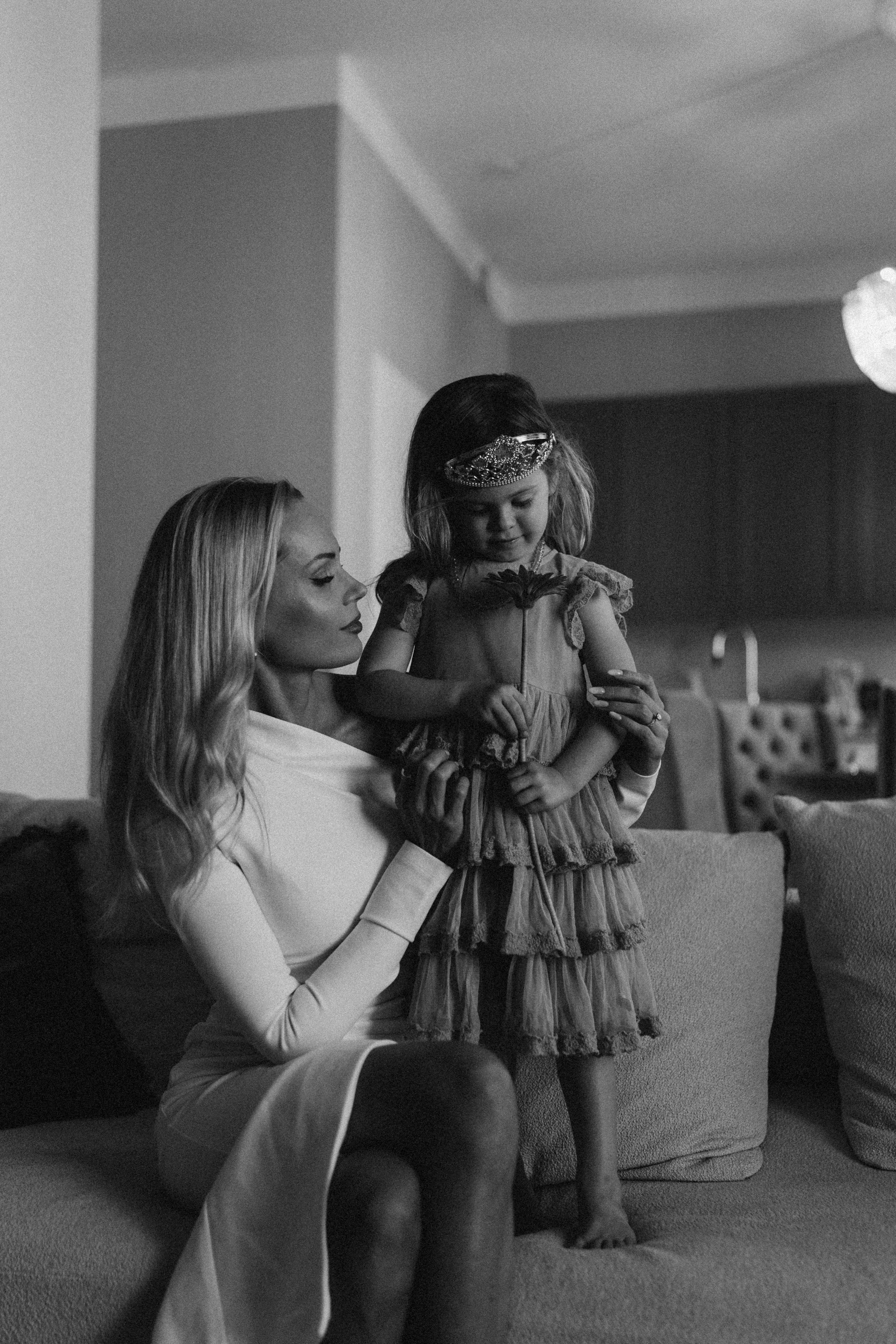 L&H. Wedding and potrait photographer in Helsinki Vickan O