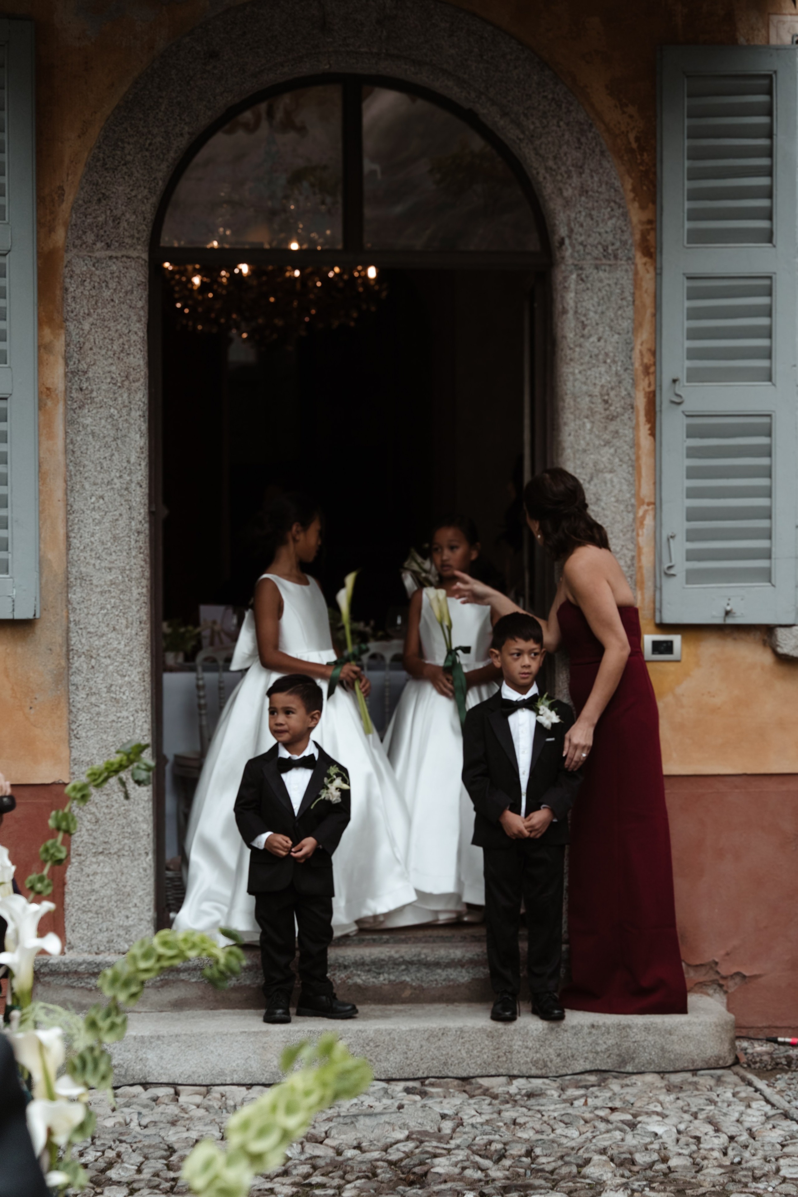BEATRICE AND RAFAELE_LAKE COMO_Villa Regina Teodolinda. PHOTOGRAPHER IN ITALY