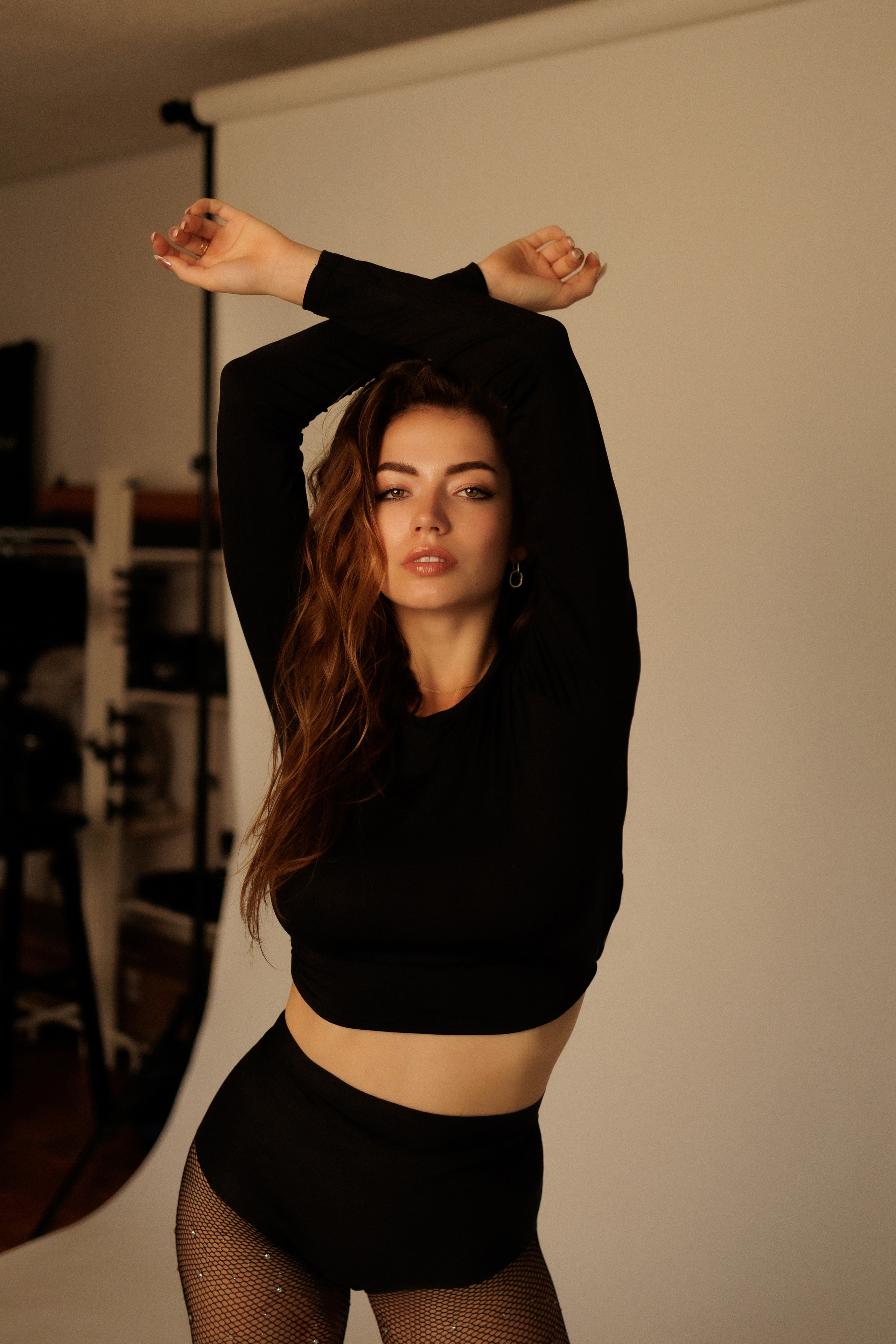 Bold Confidence — Editorial Indoor Portraits in Black. Feminine, Strong & Cinematic. Kristina Kozheltsova- Soulful Portrait&Lifestyle&Love Story Photographer in Leipzig, Germany