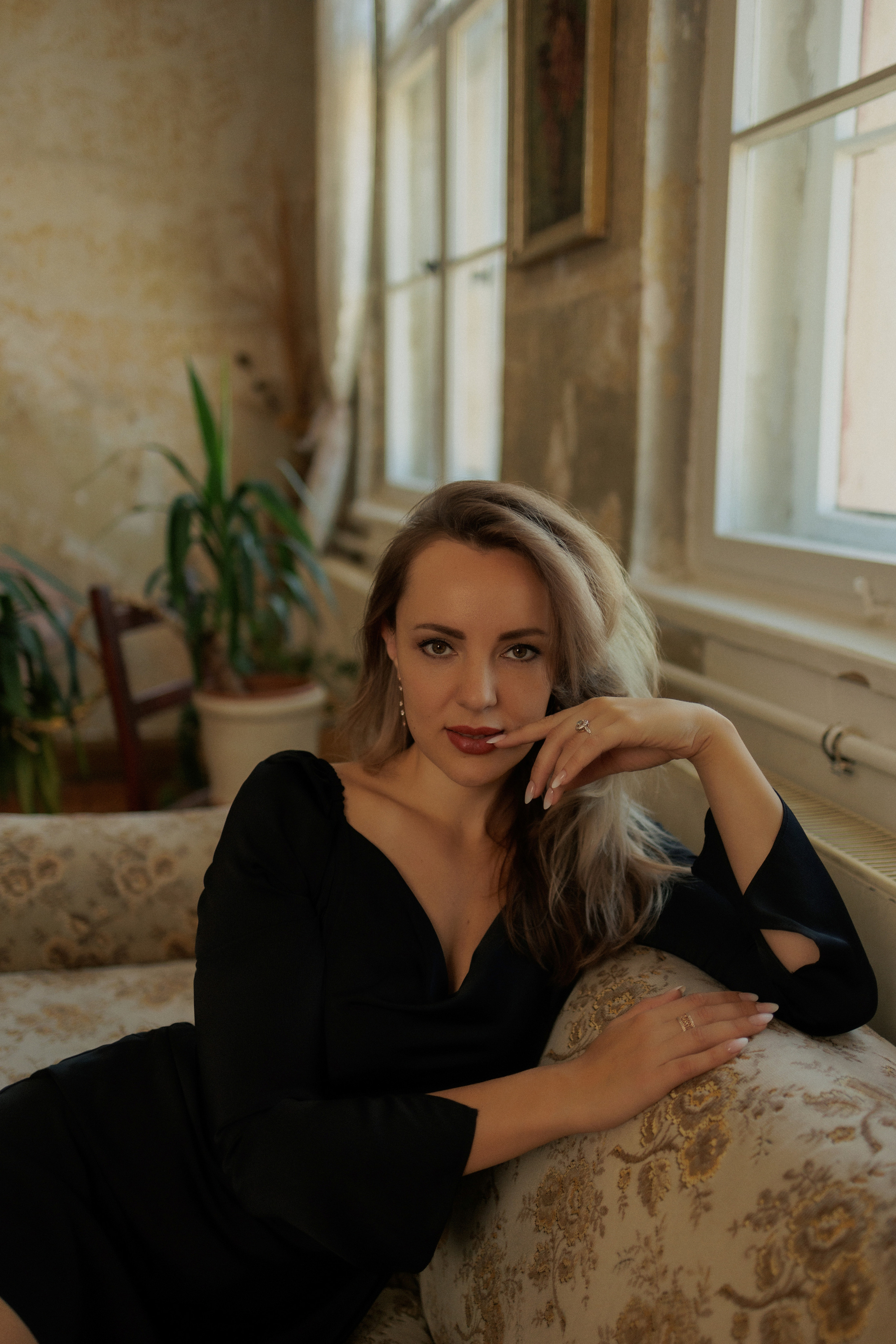 Elena. Kristina Kozheltsova, women’s portrait, lifestyle, love story. Leipzig