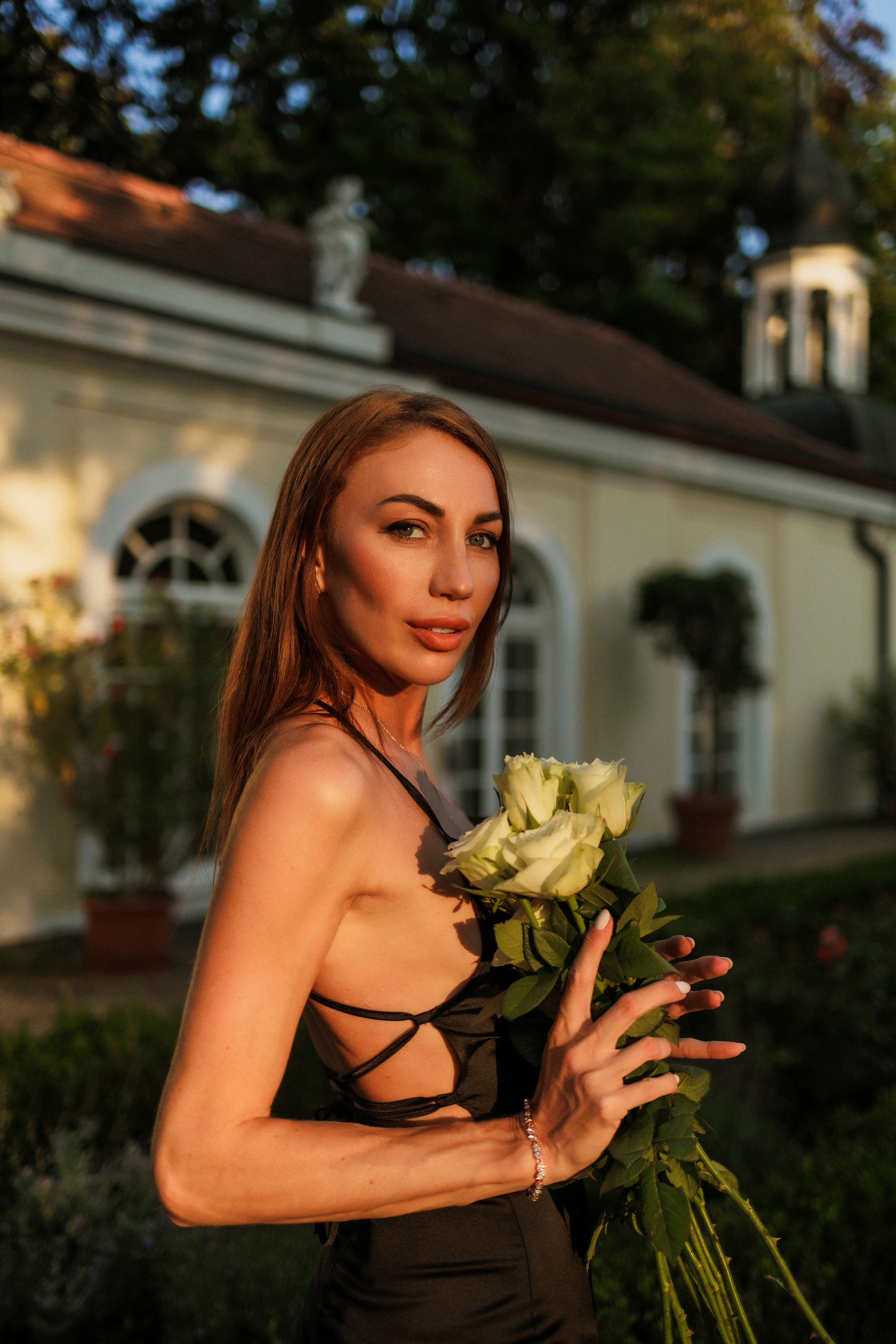 Golden Elegance. Outdoor Portraits at Sunset | Feminine, Graceful & Cinematic. Kristina Kozheltsova- Soulful Portrait&Lifestyle&Love Story Photographer in Leipzig, Germany