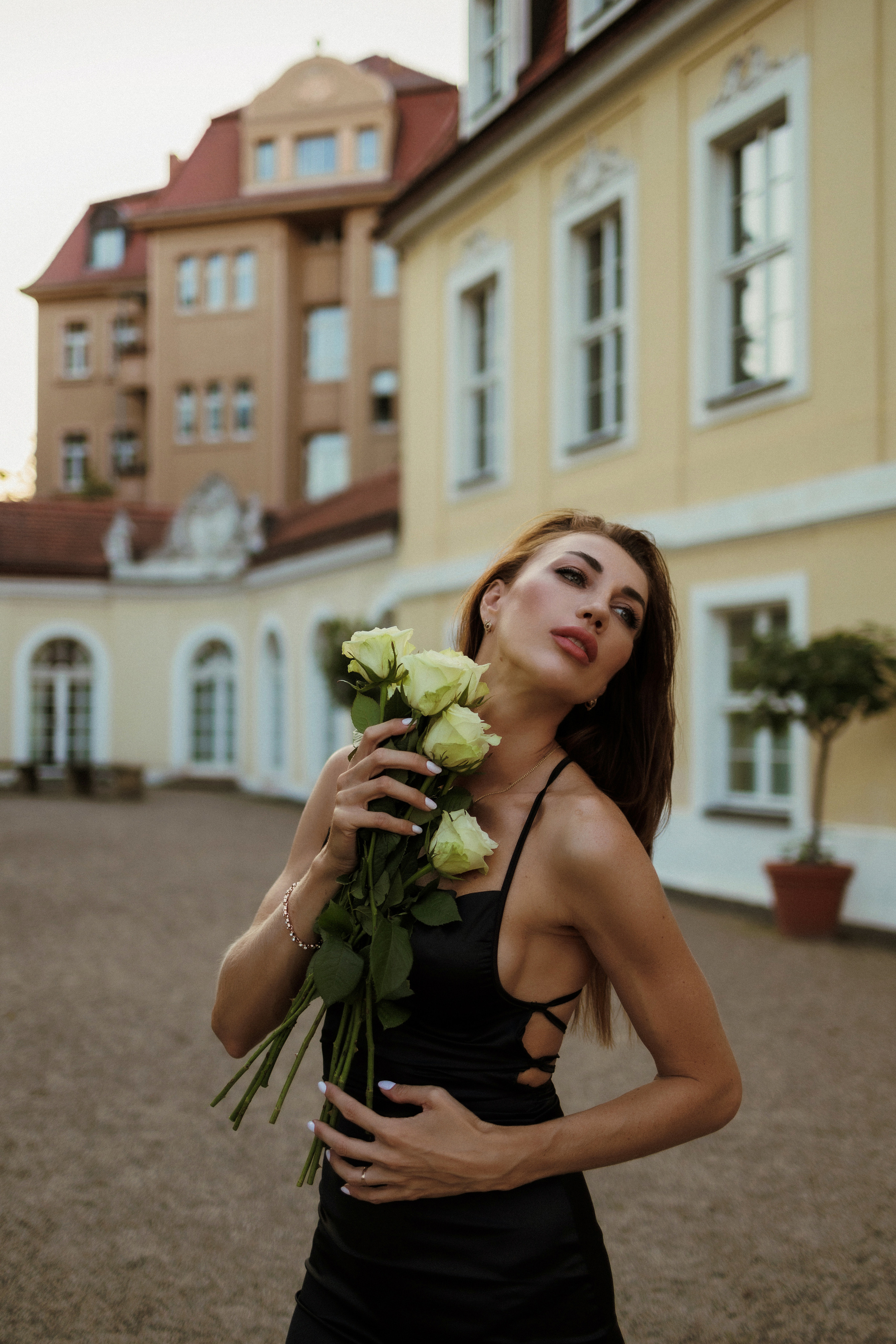 Golden Elegance. Outdoor Portraits at Sunset | Feminine, Graceful & Cinematic. Kristina Kozheltsova- Soulful Portrait&Lifestyle&Love Story Photographer in Leipzig, Germany