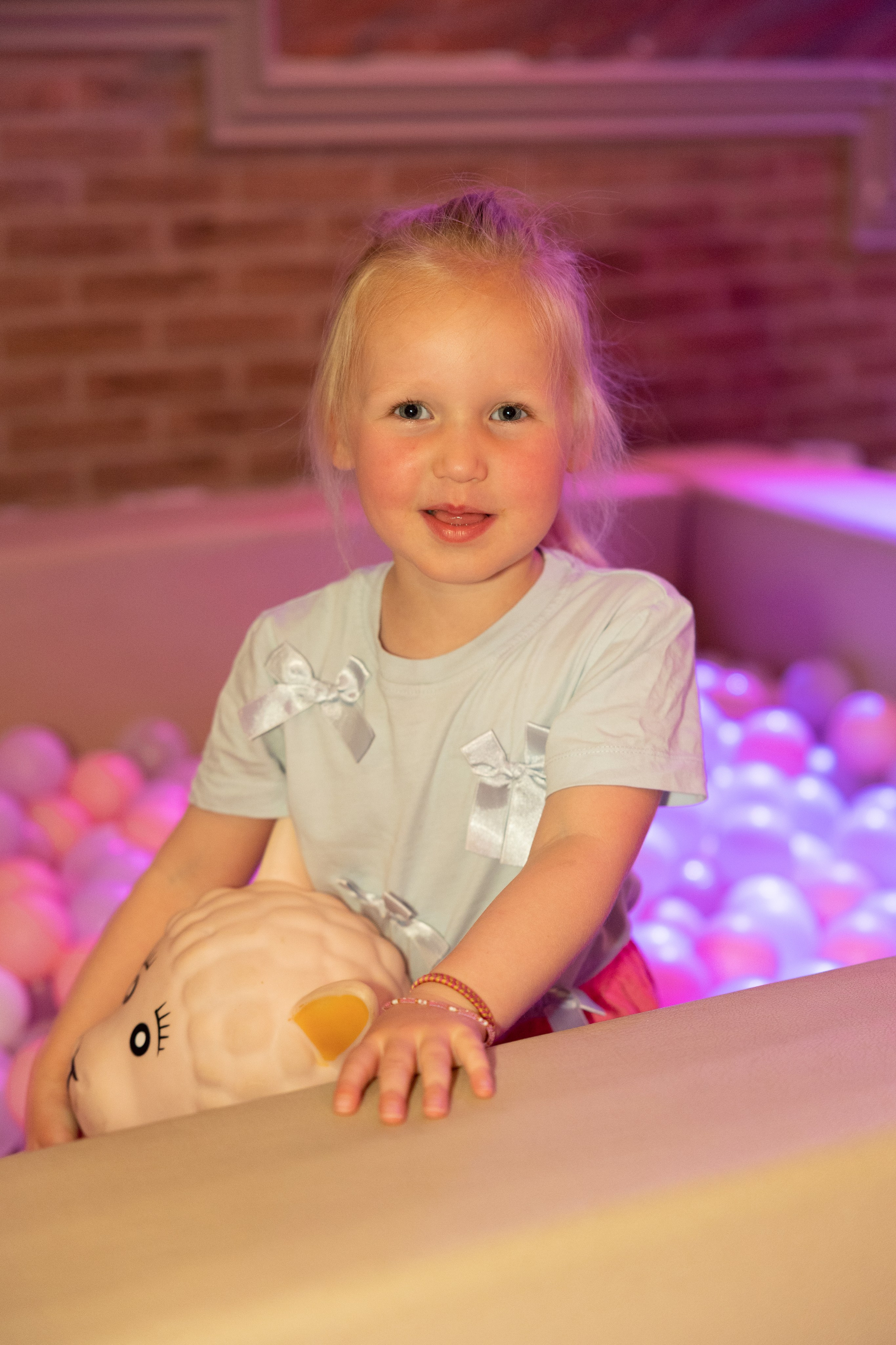 1 st Birthday. Portrait and Family Photographer in Netherlands