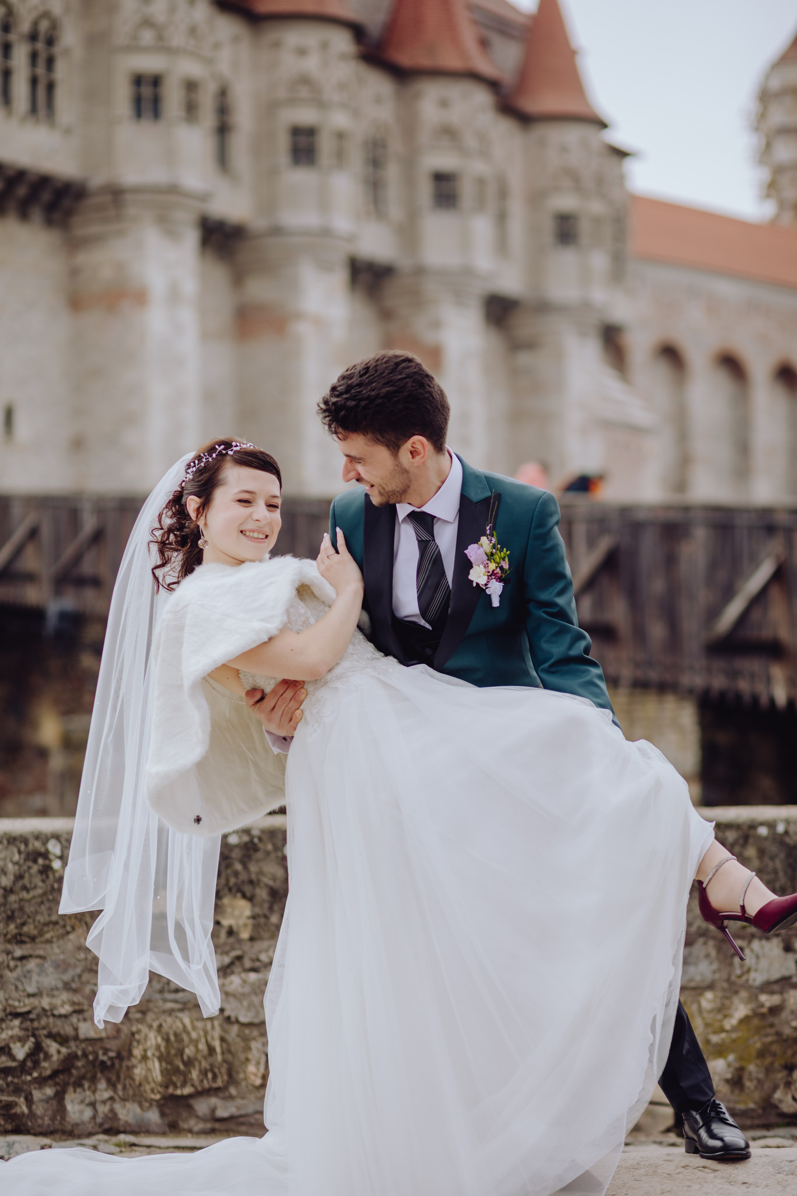 Andrei & Roxana. Wedding & couple photographer from Romania Rut Vetan