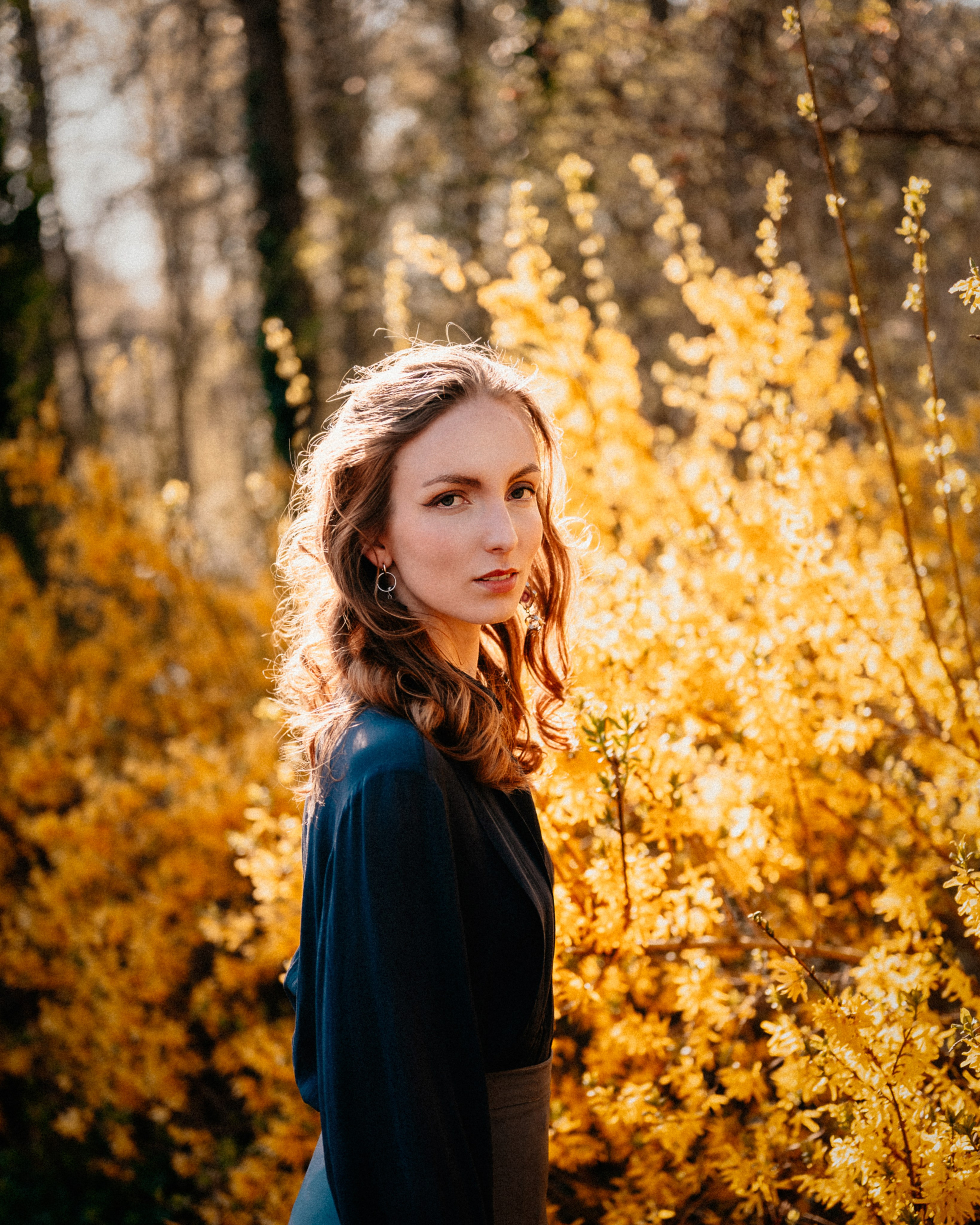 Spring Photoshoot in Yellow Flowers. Moth & Moss Photography