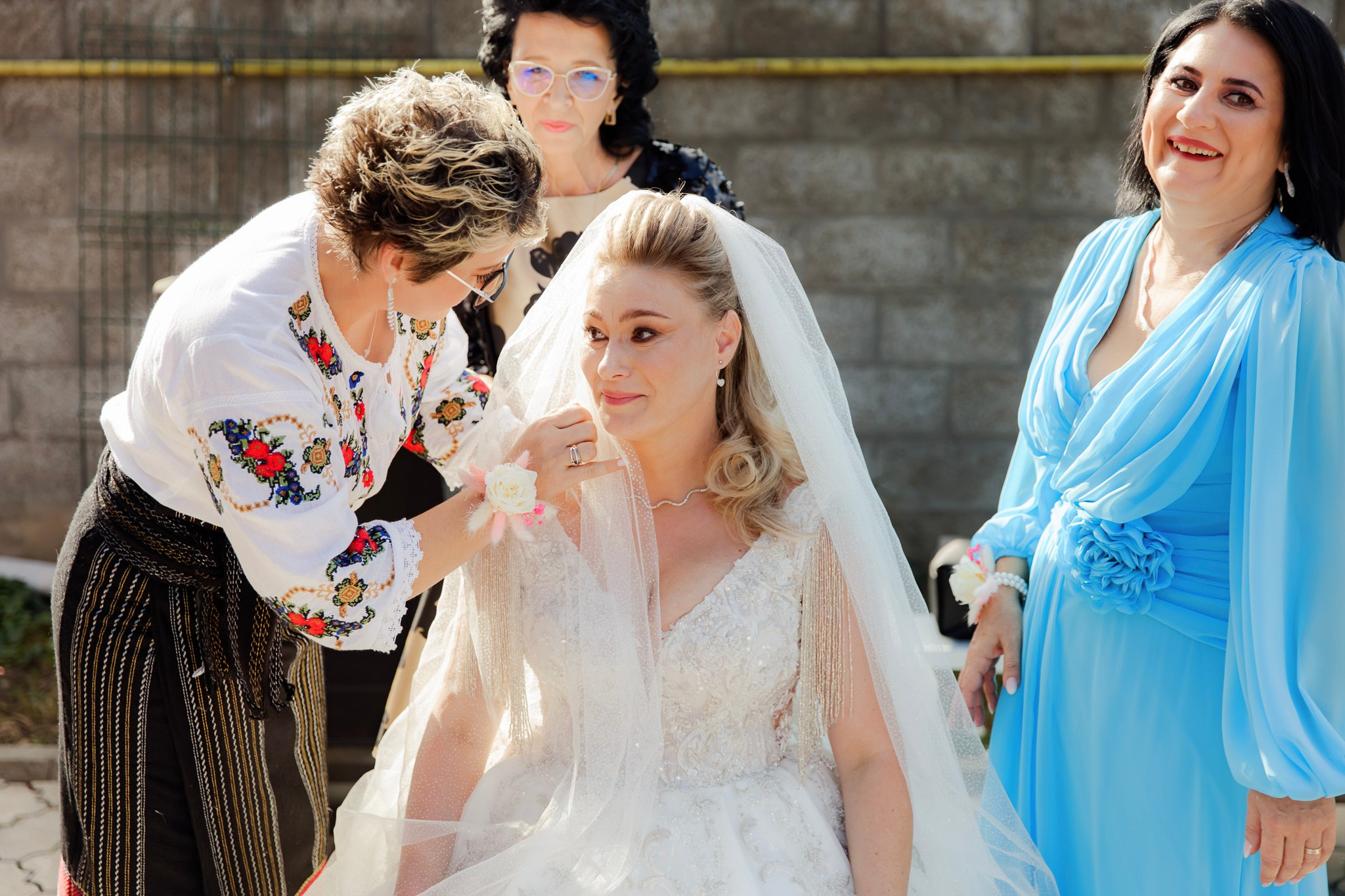 Mihai & Oana. Servicii foto-video profesionale, pentru momente de neuitat