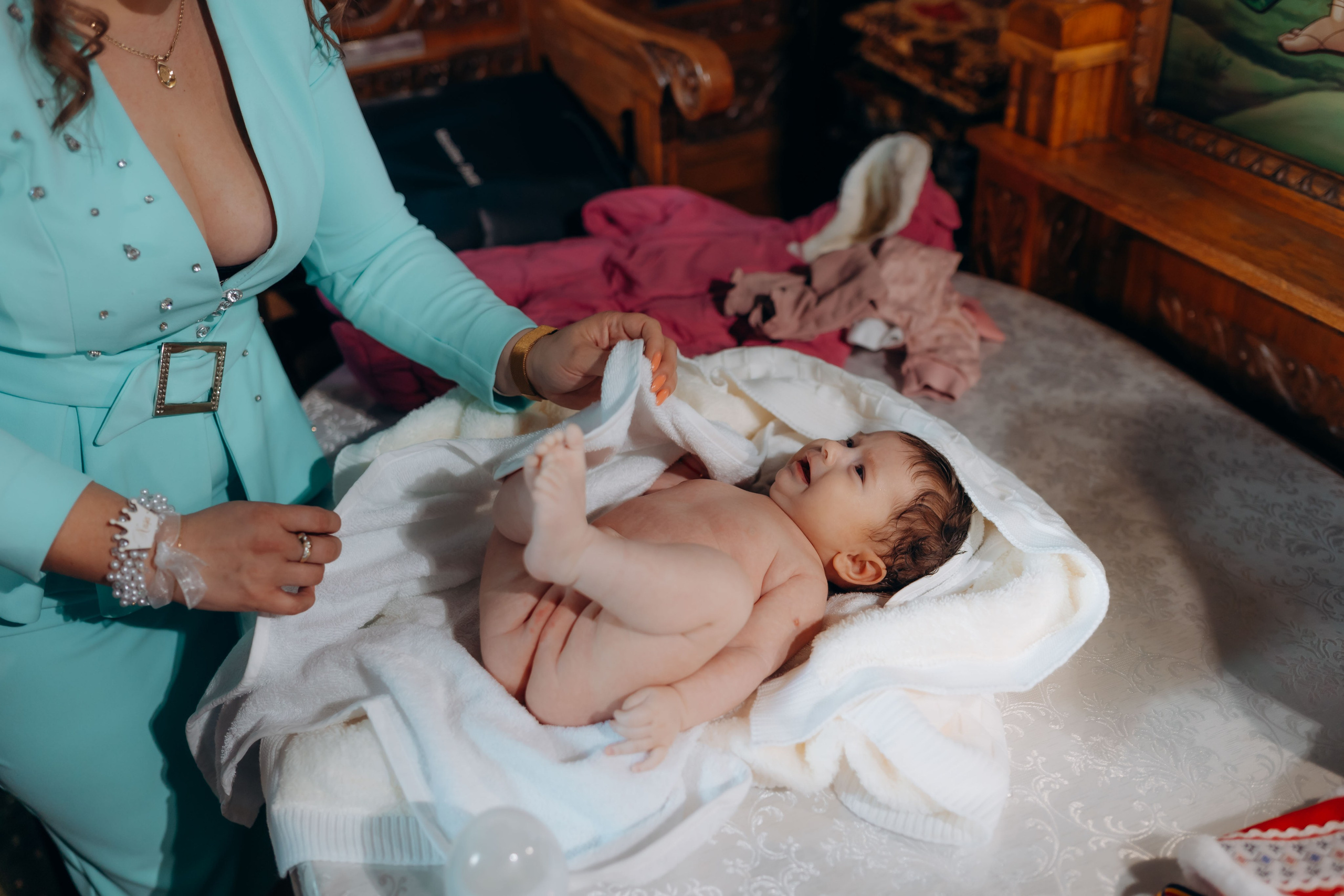 Povestea voastră, regizată de noi |Cristi Turculet Videograf Nuntă Suceava | wedding highlight. Servicii foto-video profesionale, pentru momente de neuitat