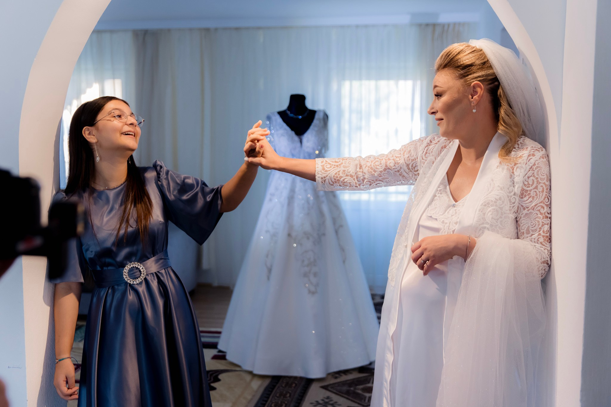 Mihai & Oana. Servicii foto-video profesionale, pentru momente de neuitat