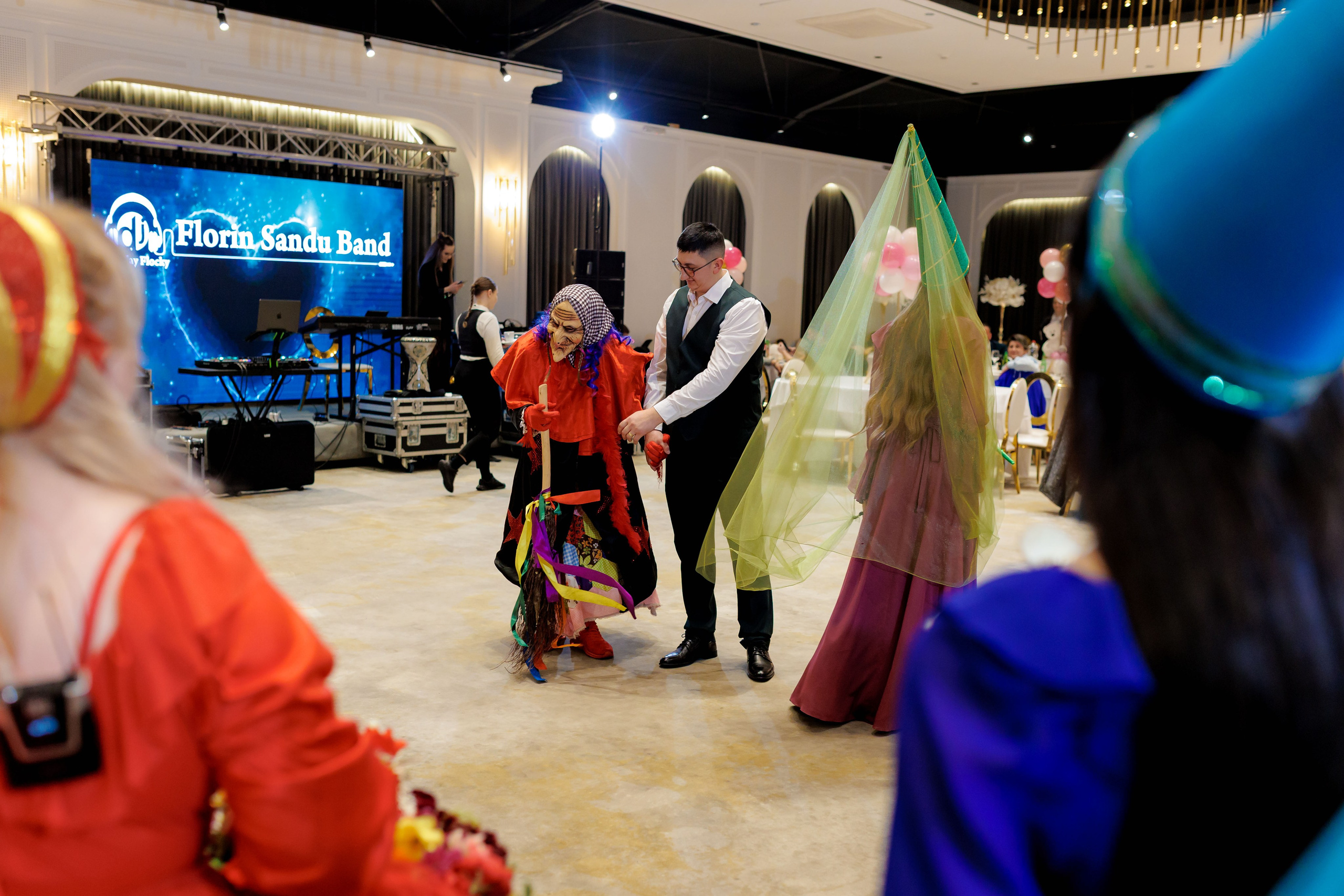 Povestea voastră, regizată de noi |Cristi Turculet Videograf Nuntă Suceava | wedding highlight. Servicii foto-video profesionale, pentru momente de neuitat