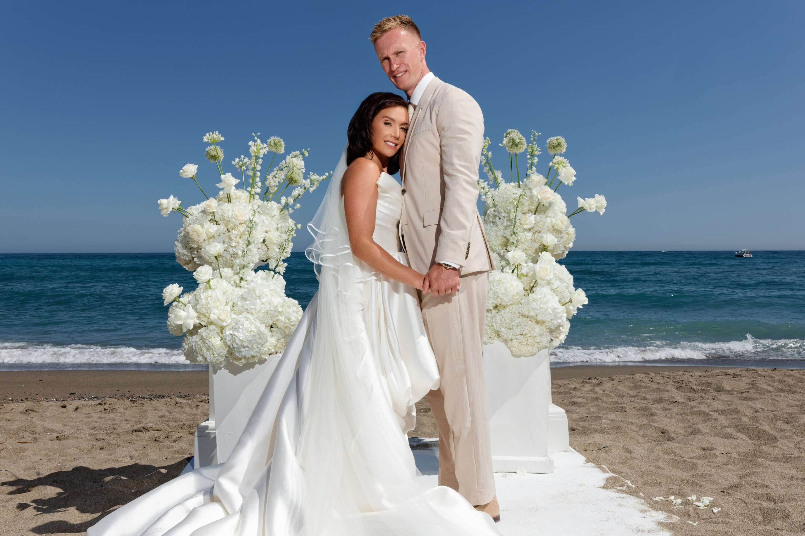 Beach Wedding in Marbella PREVIEW. Destination Wedding Photographer — Nikita Burtsev