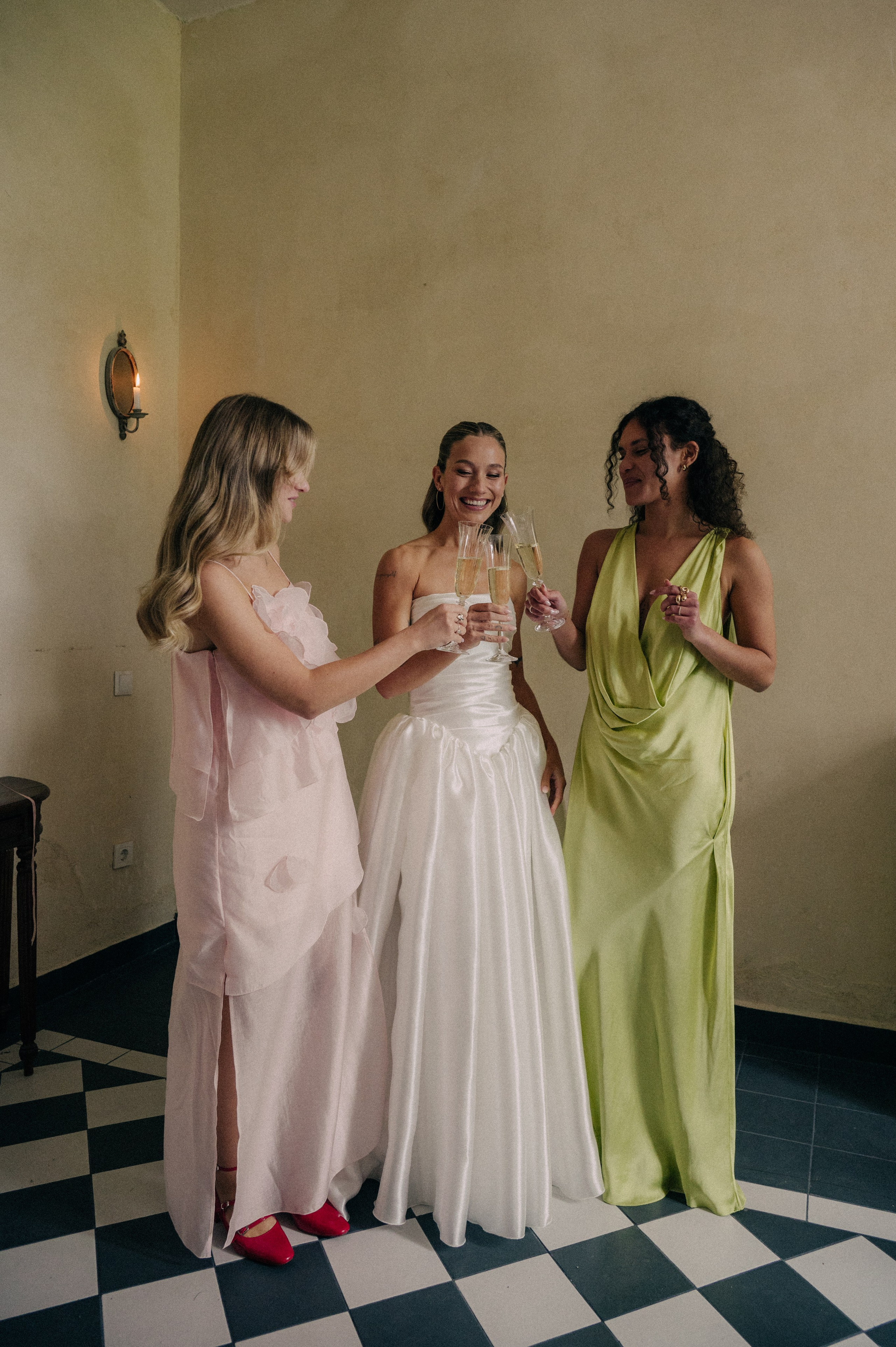 Paula and Tony. Wedding and commercial photographer